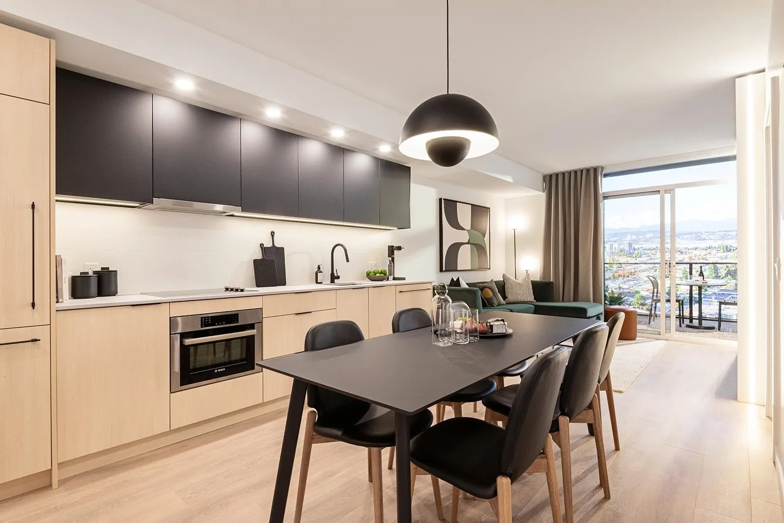 705 13738 Central Avenue