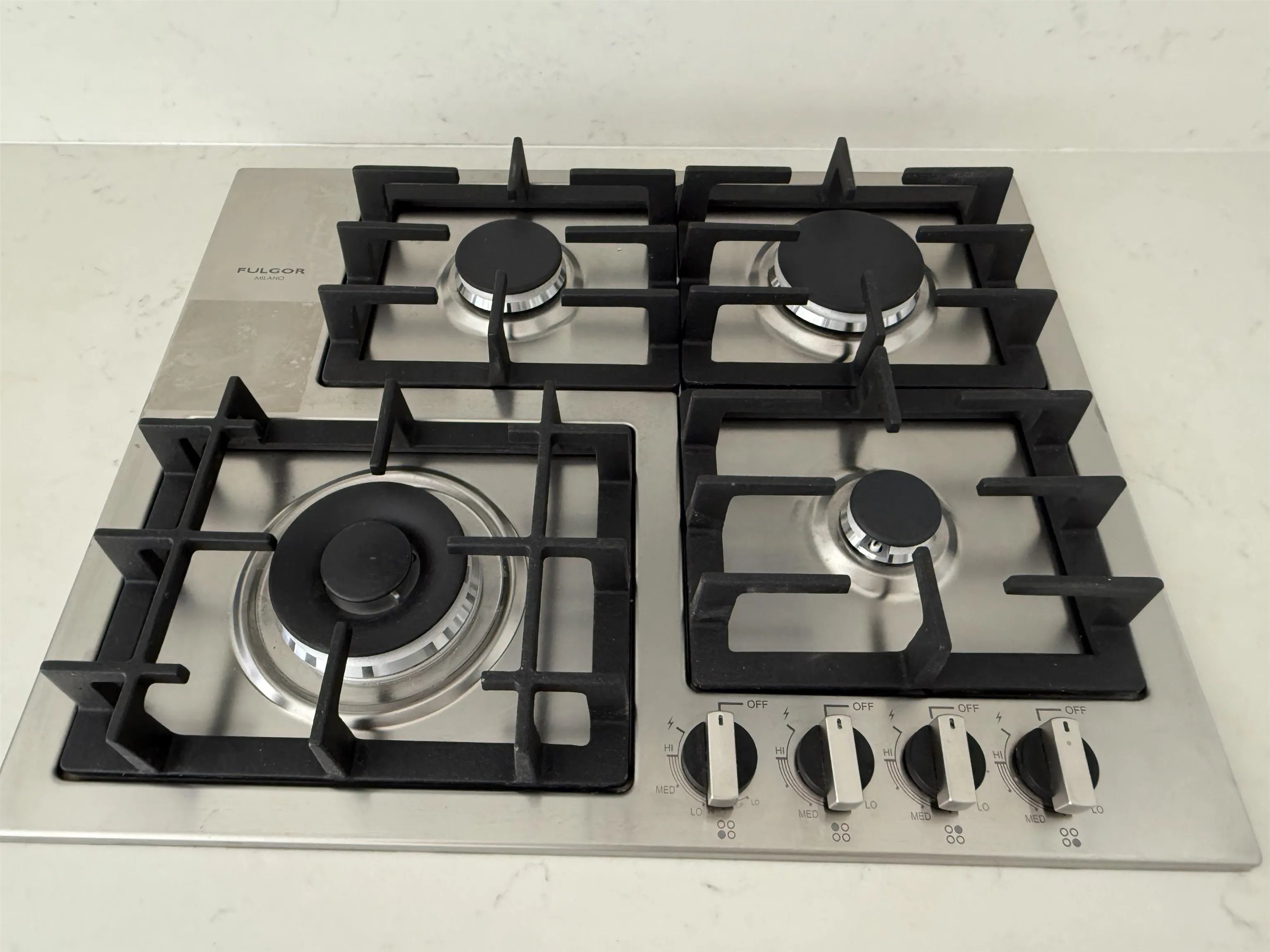 208 626 Alexander Street