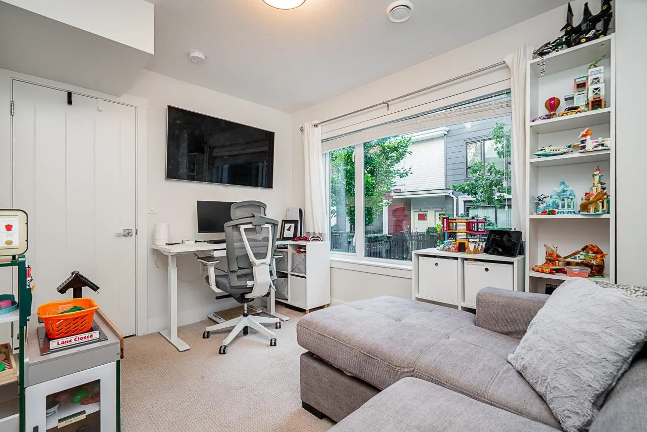 197 2277 Oak Meadows Drive