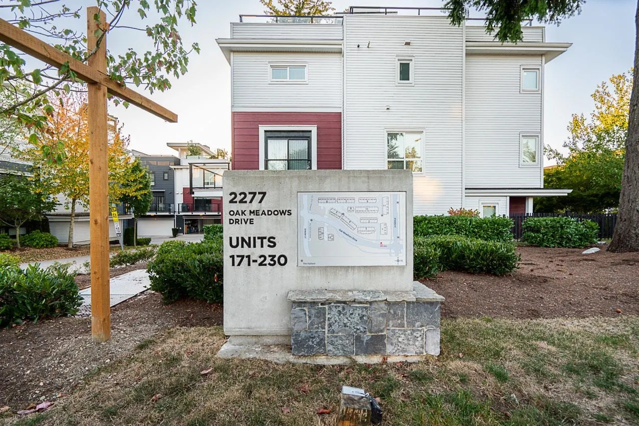 197 2277 Oak Meadows Drive