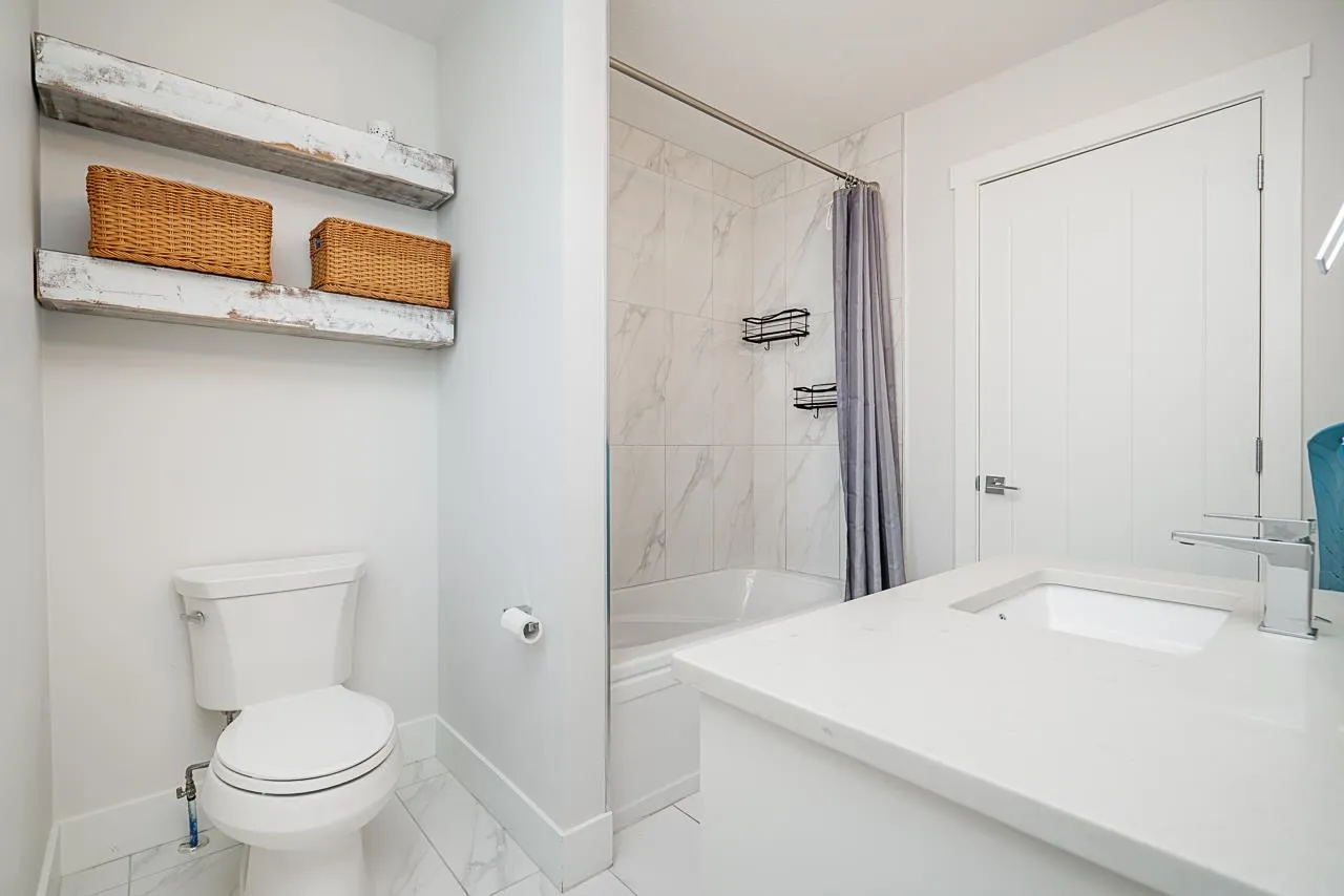 197 2277 Oak Meadows Drive