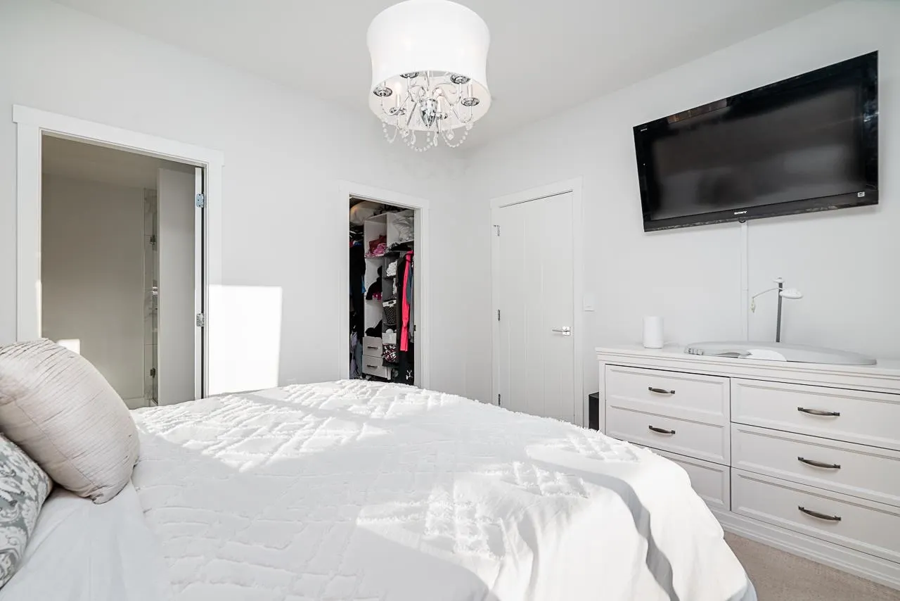 197 2277 Oak Meadows Drive