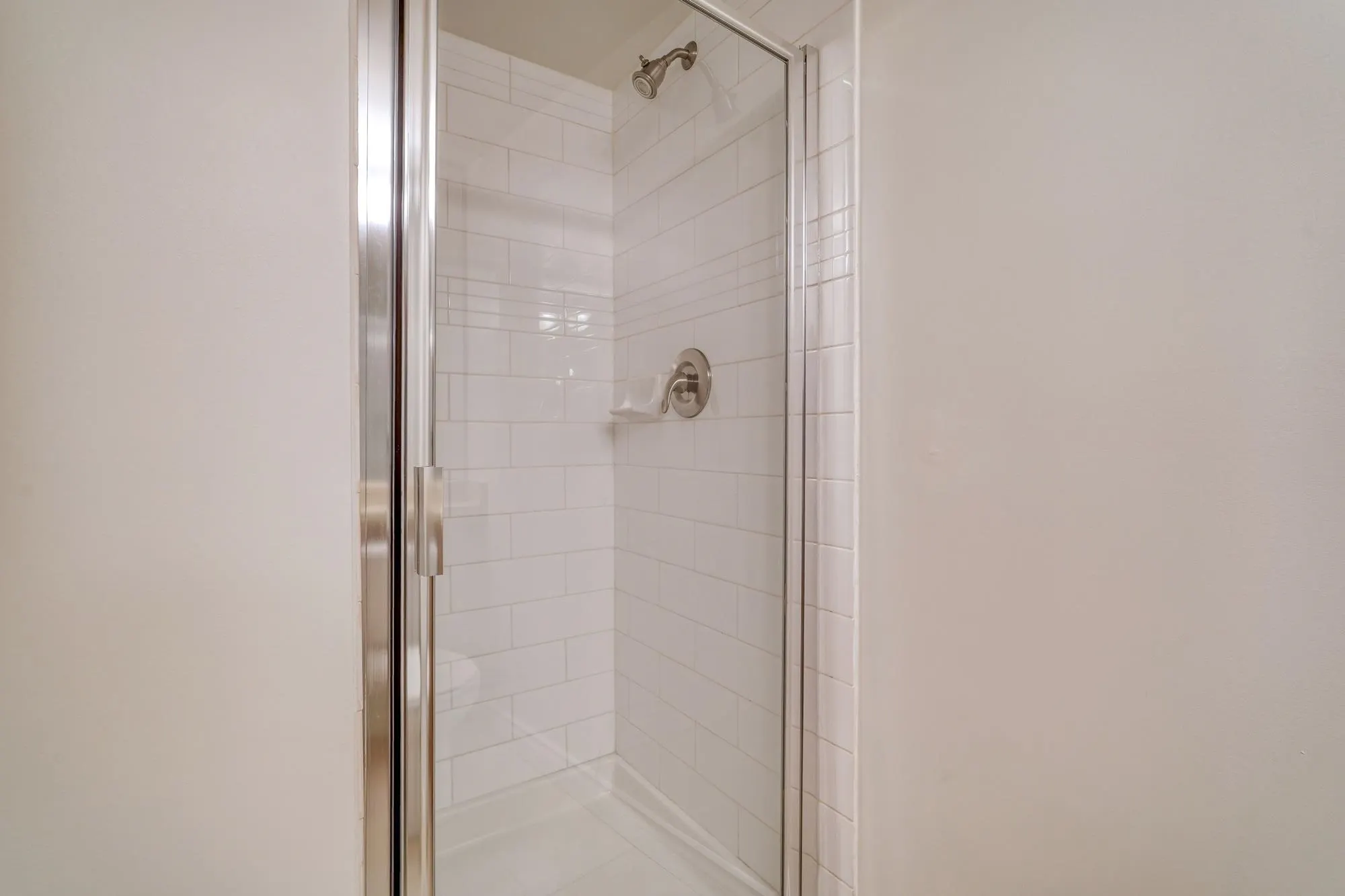 302 2741 E Hastings Street