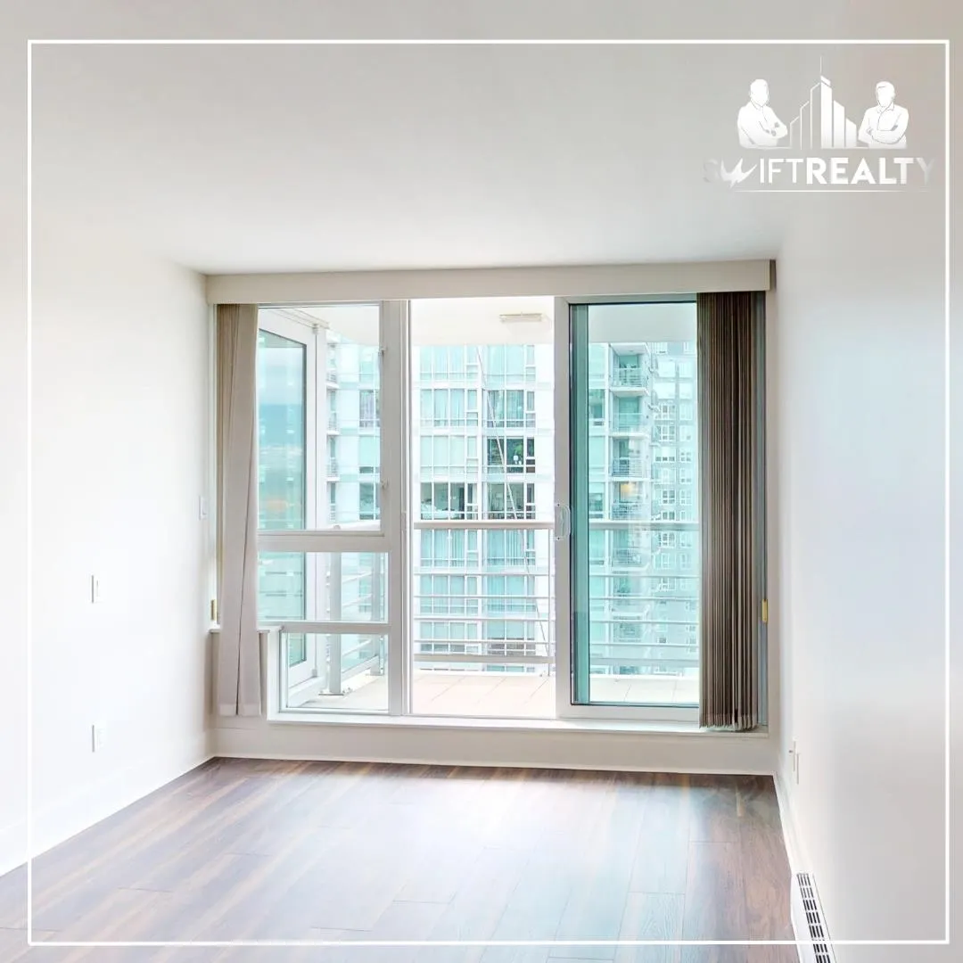 1604 499 Broughton Street