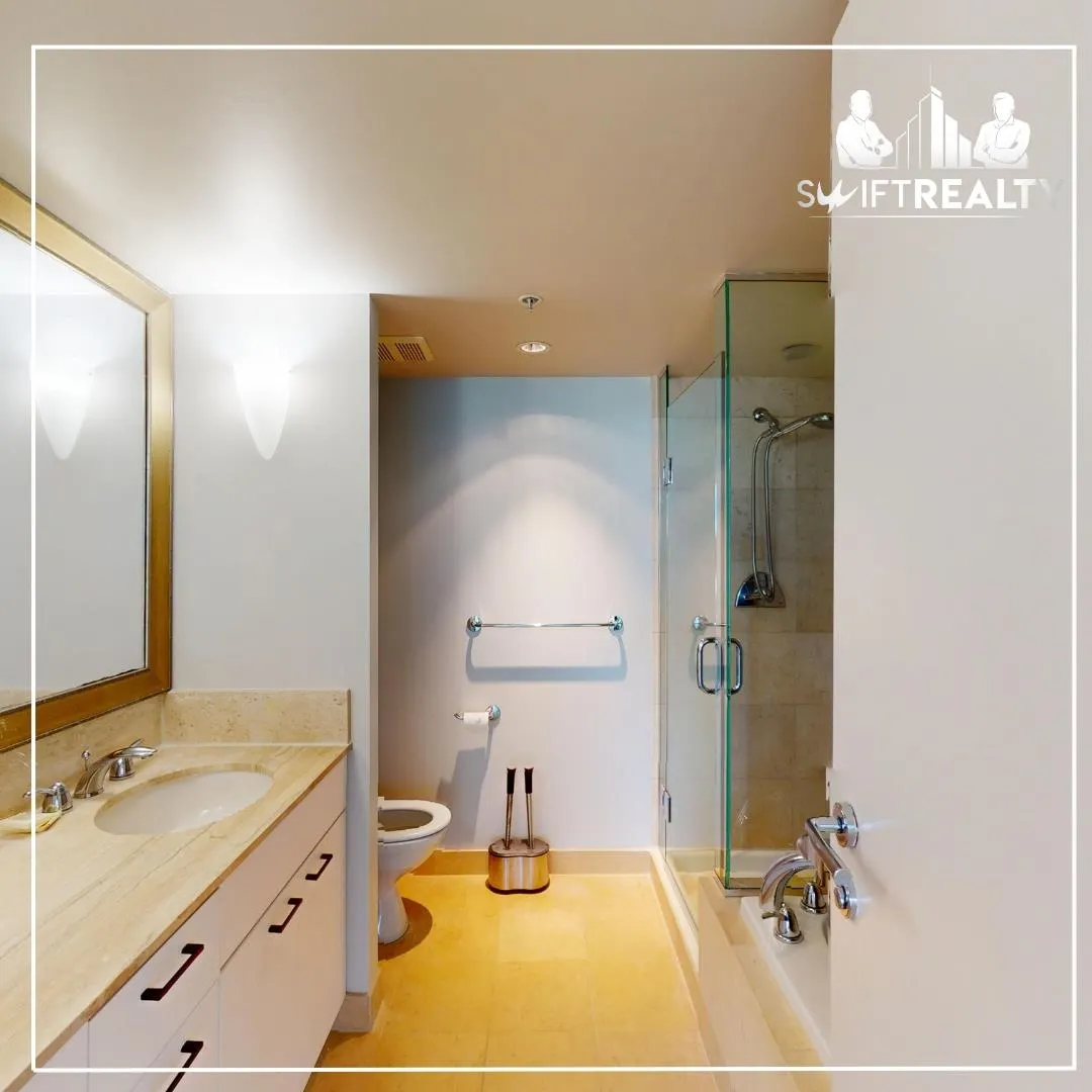 1604 499 Broughton Street