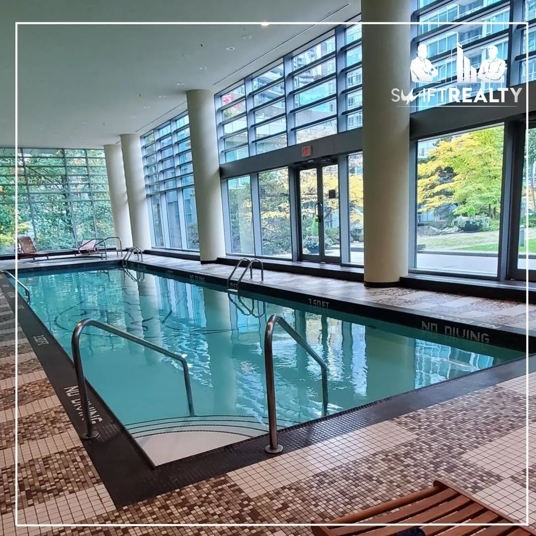 1604 499 Broughton Street