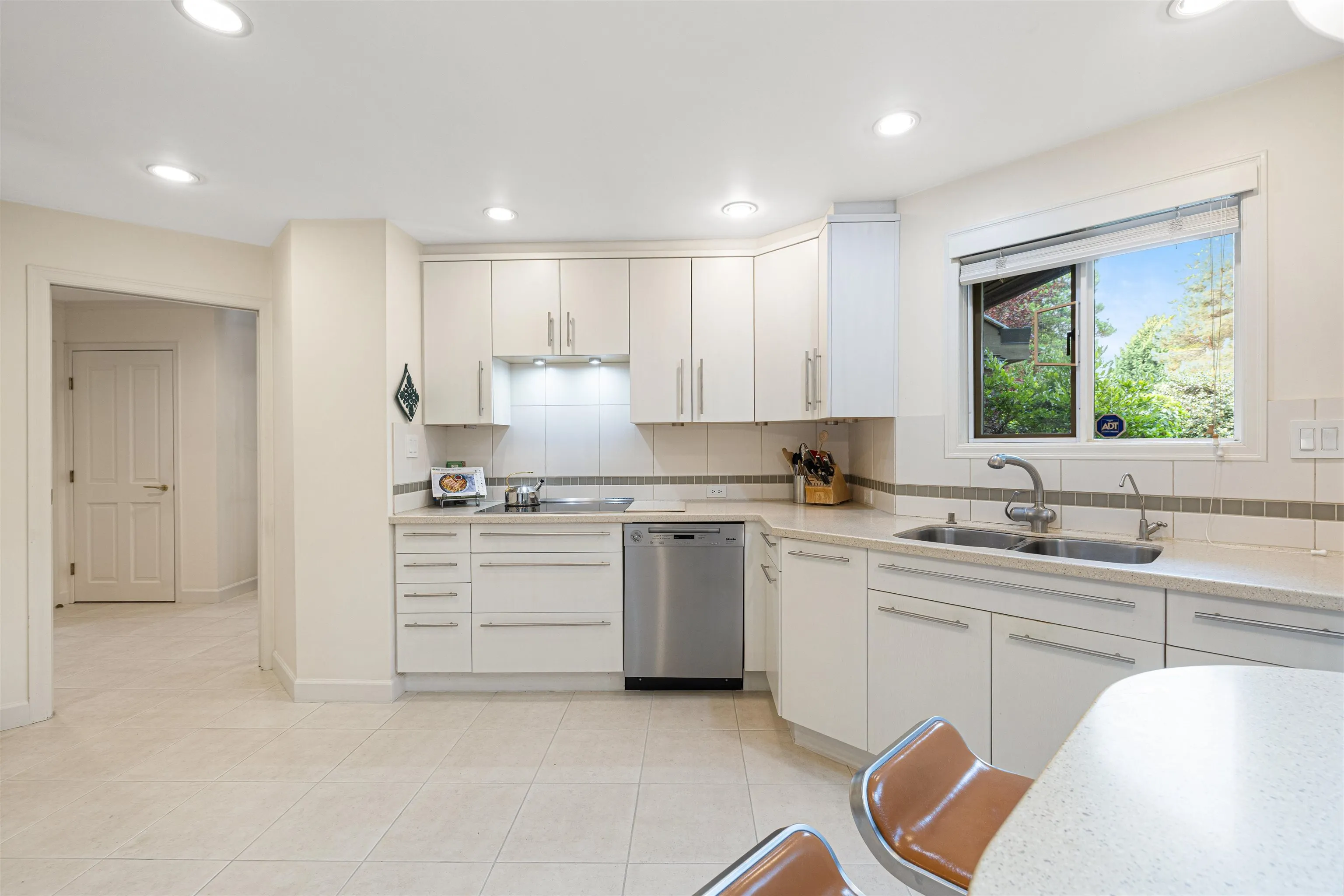 56 4900 Cartier Street