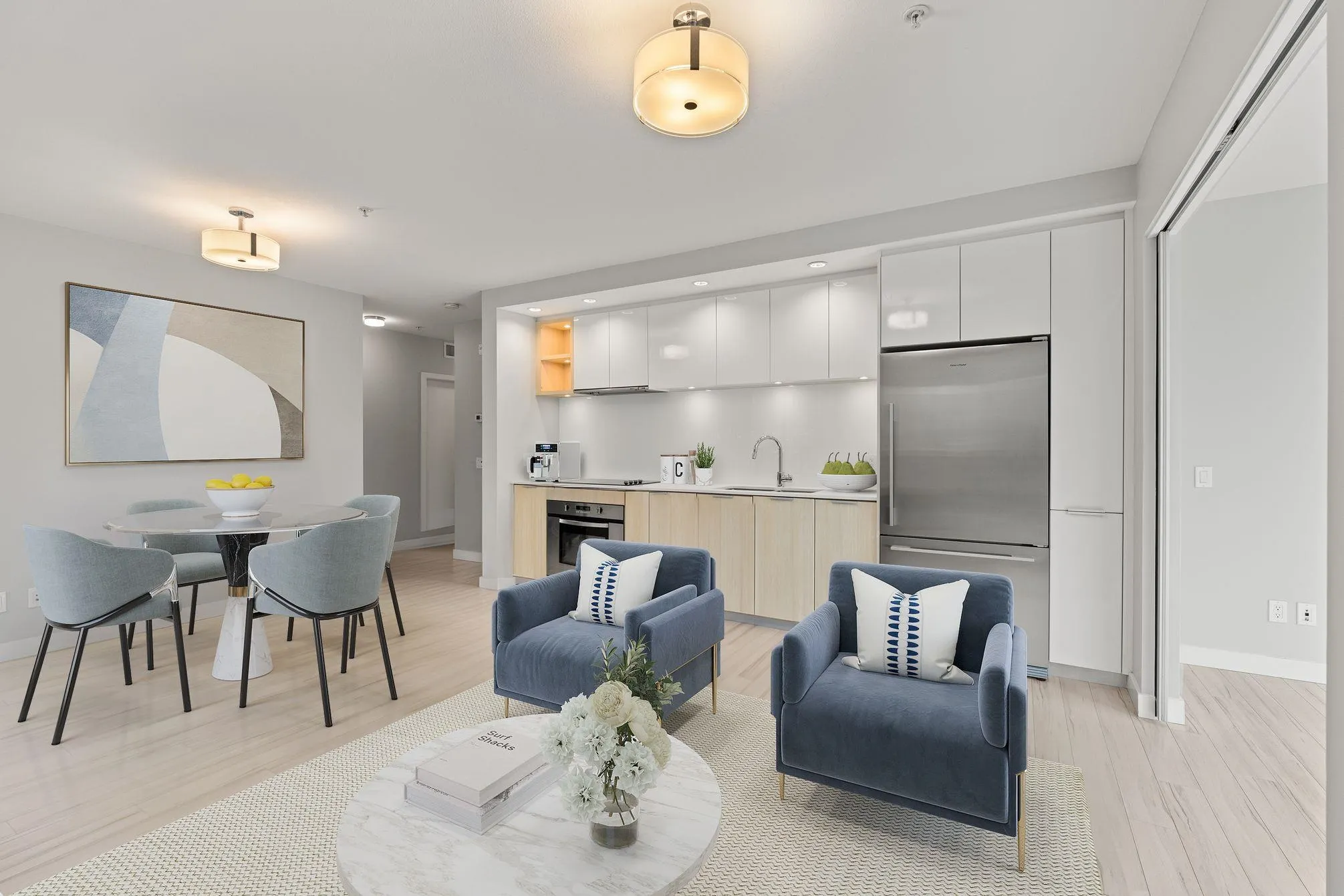 207 111 E 3rd Street