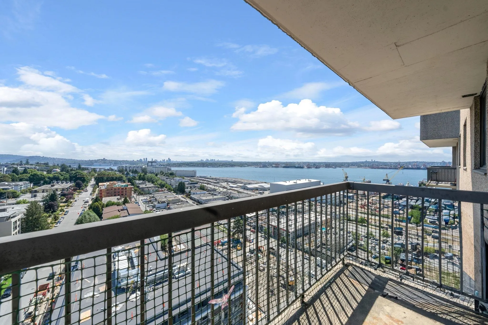 1906 145 St. Georges Avenue