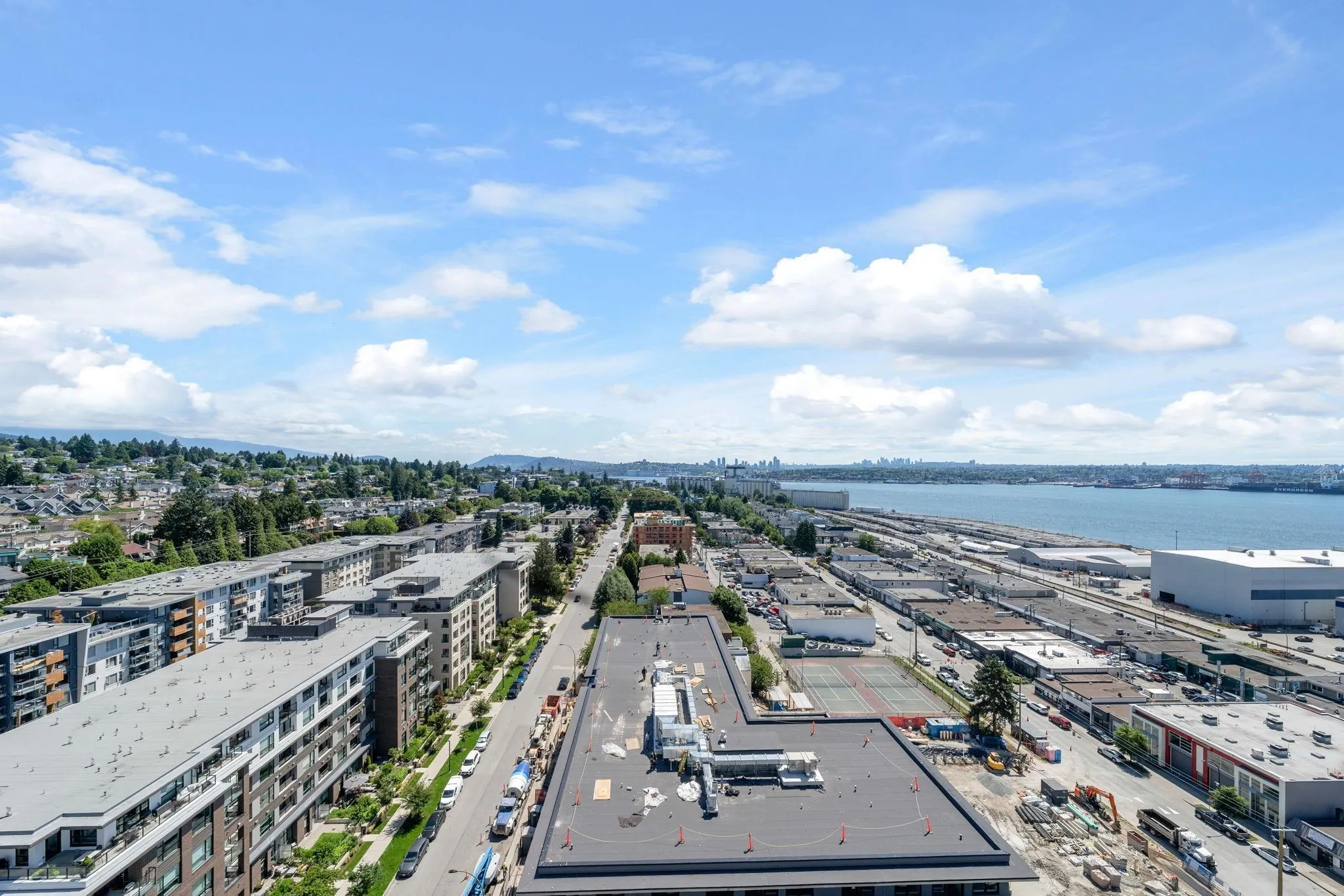 1906 145 St. Georges Avenue