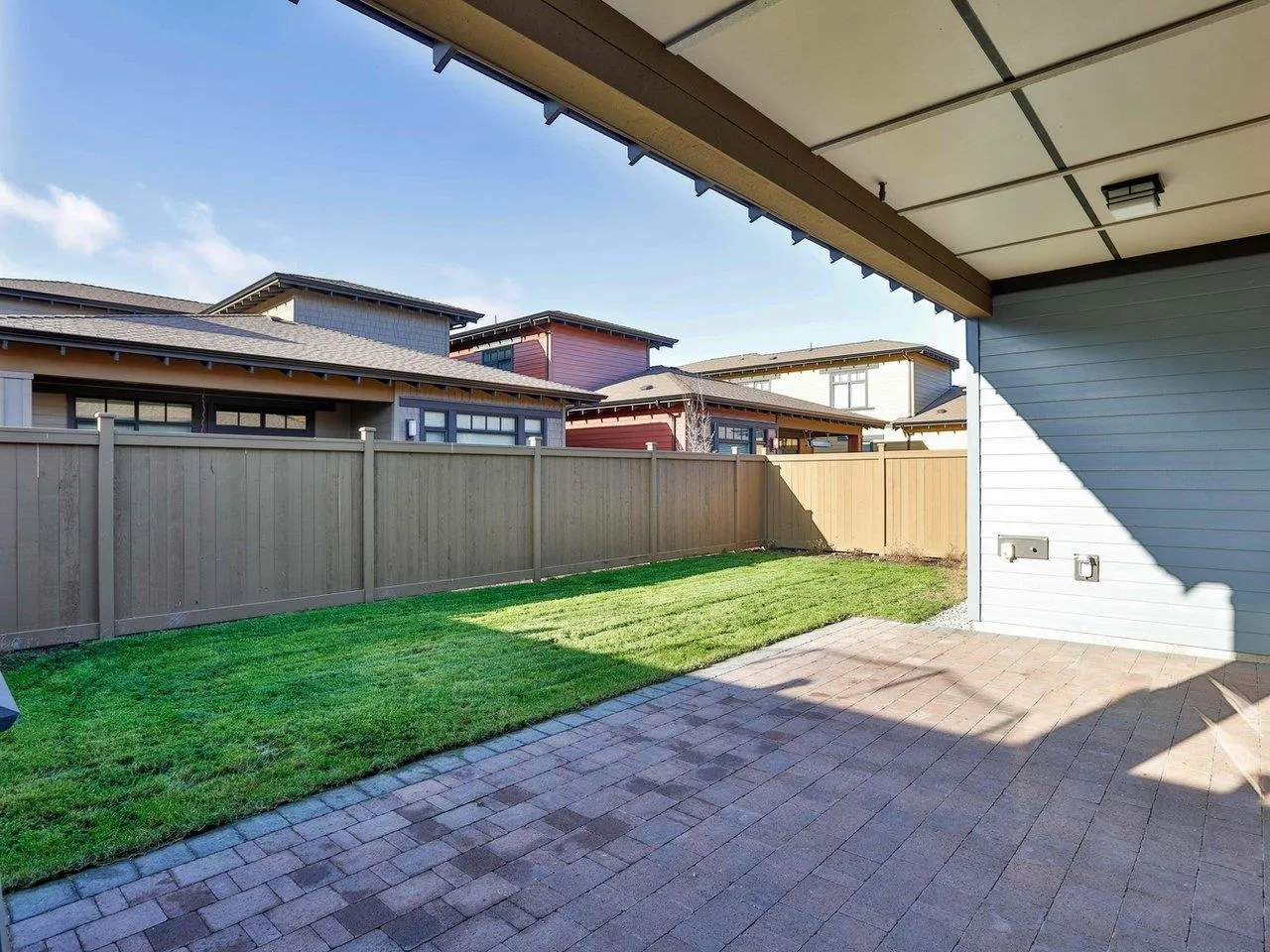 1585 Pine Springs Lane