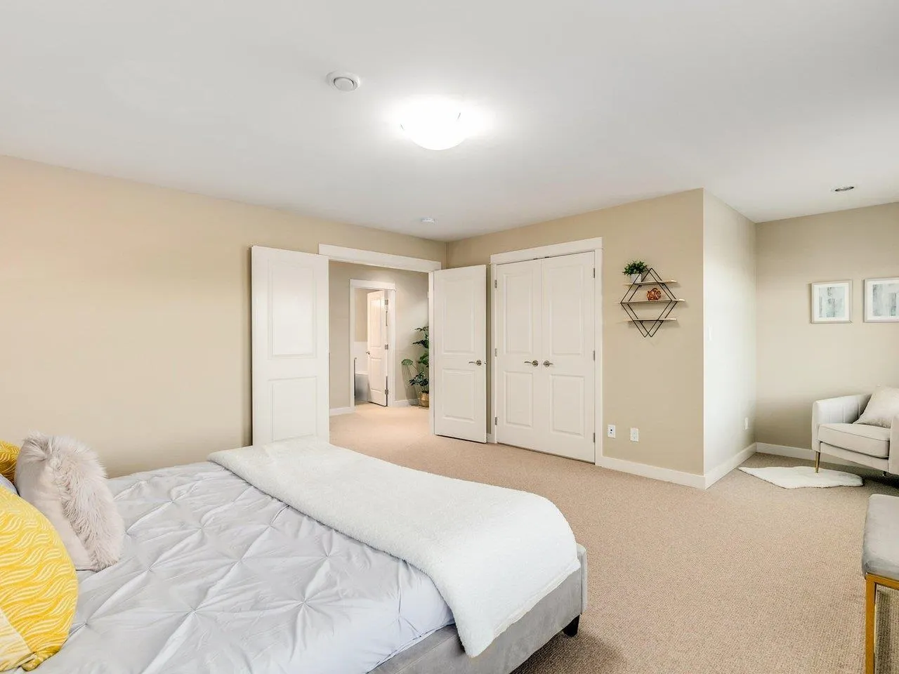 1585 Pine Springs Lane