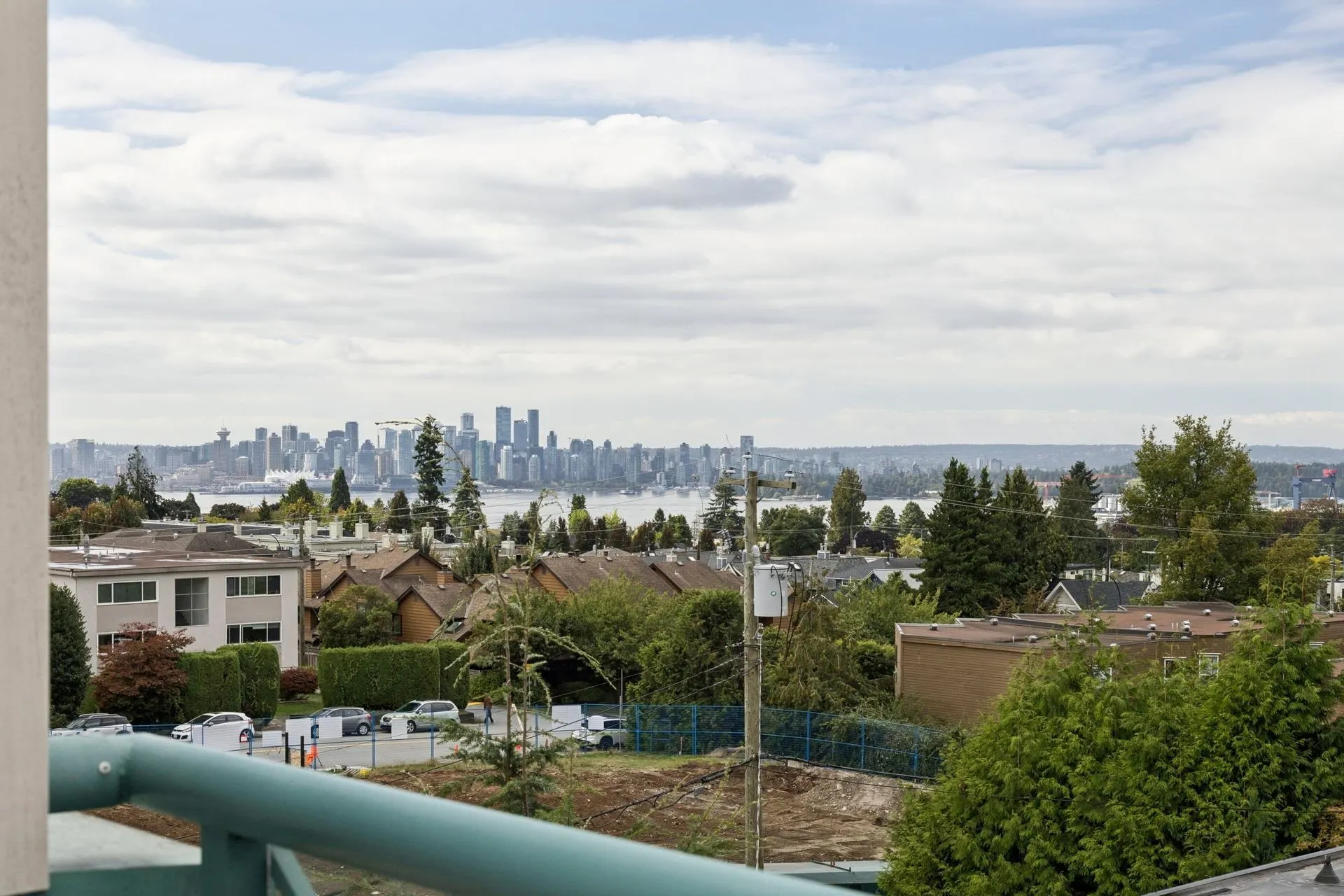 303 131 W 20th Street