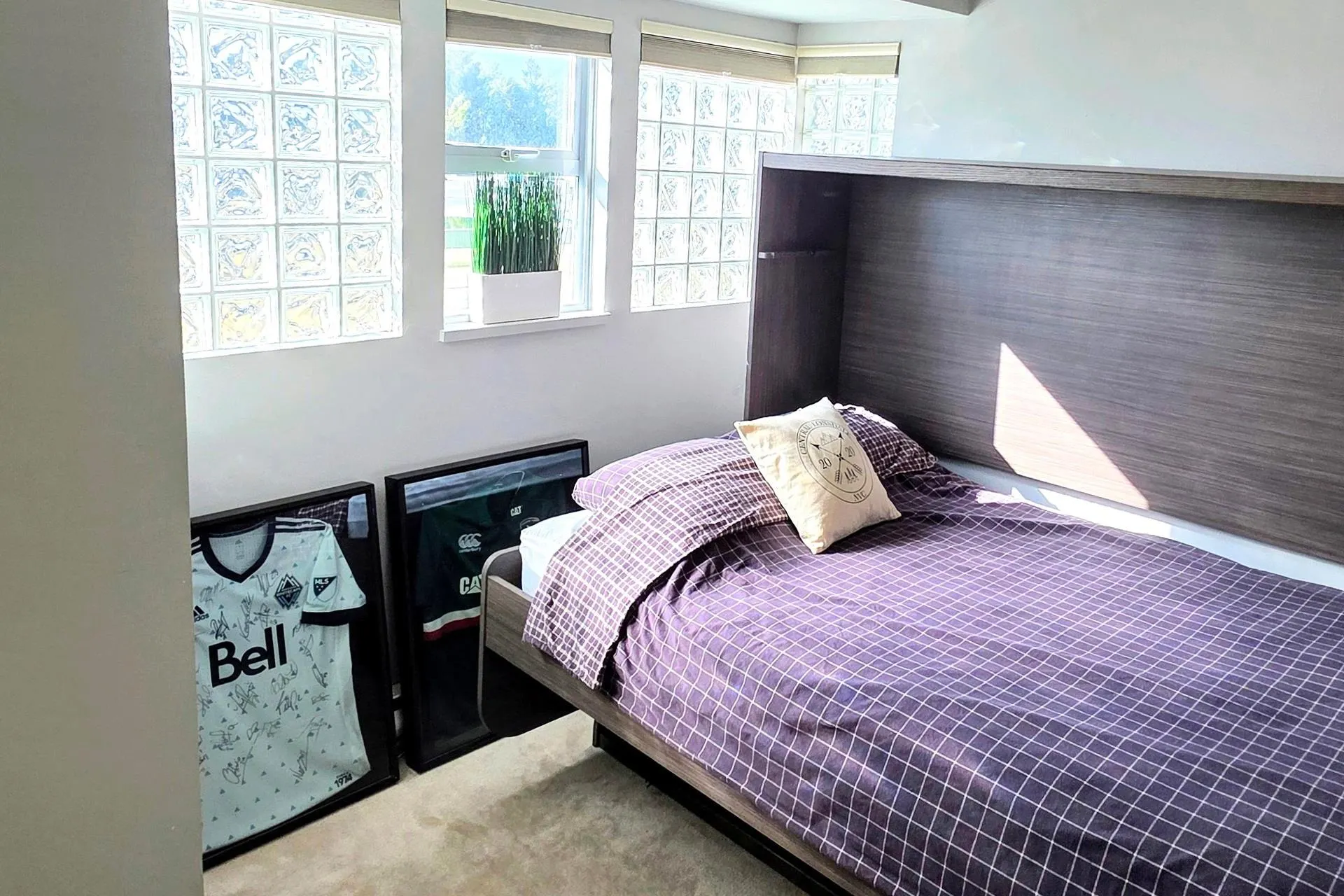 303 131 W 20th Street