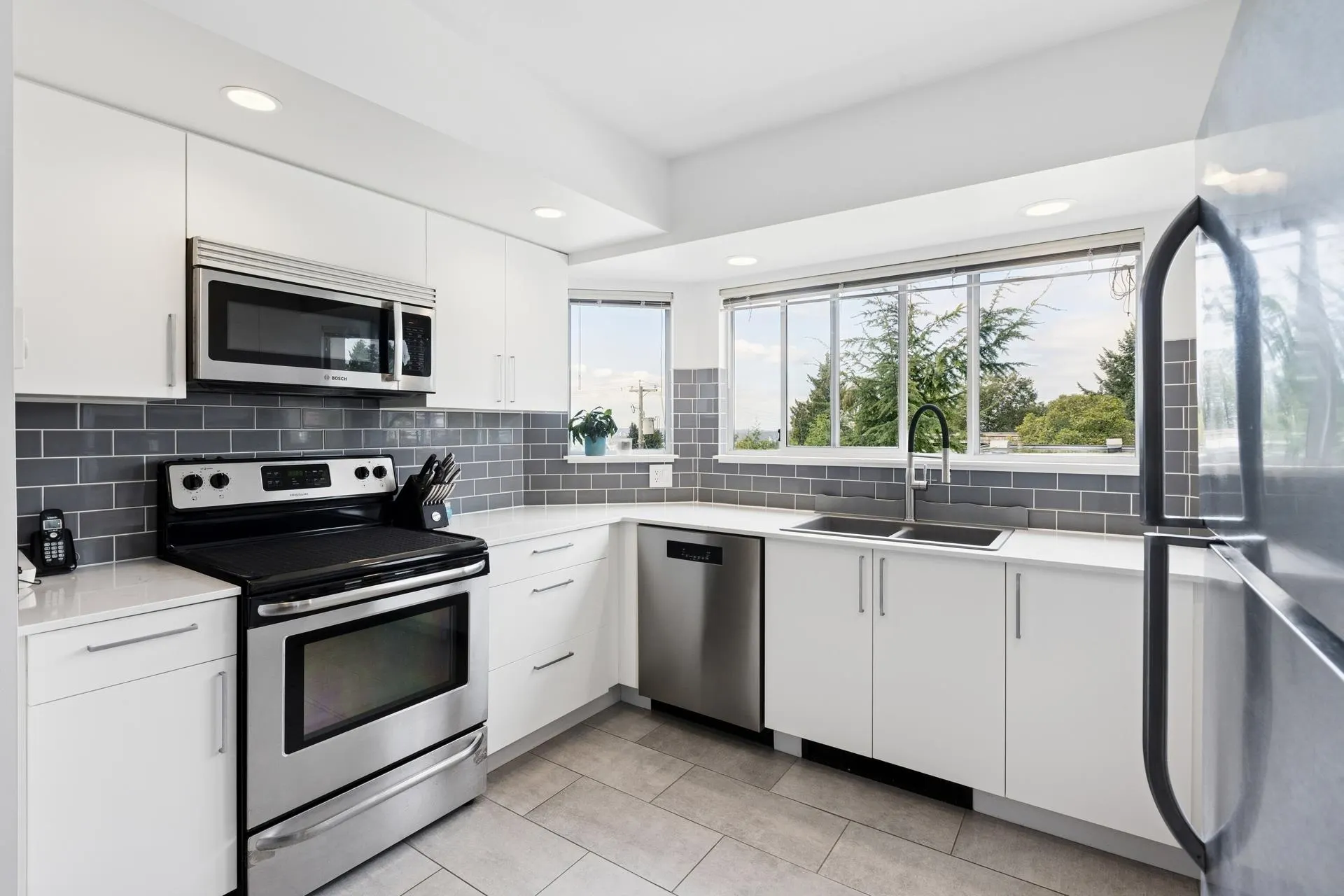 303 131 W 20th Street