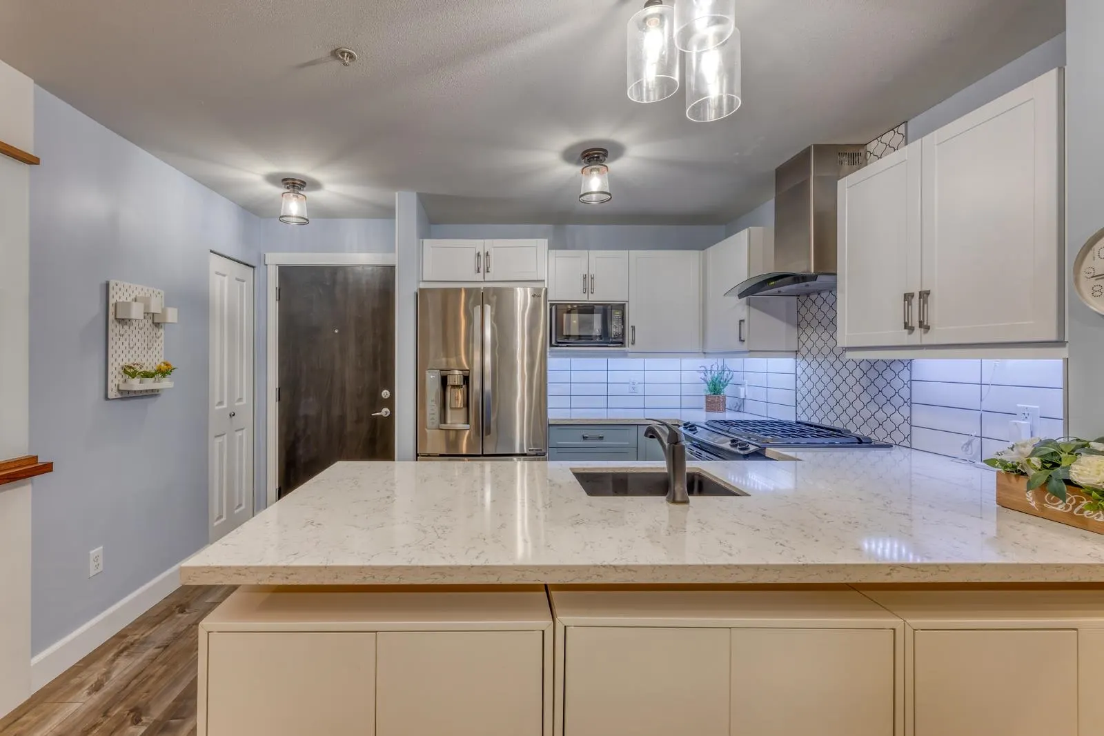 202 3156 Dayanee Springs Boulevard