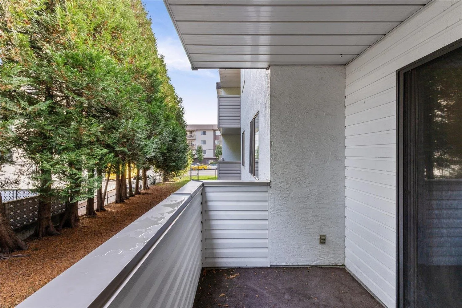 109 9175 Mary Street