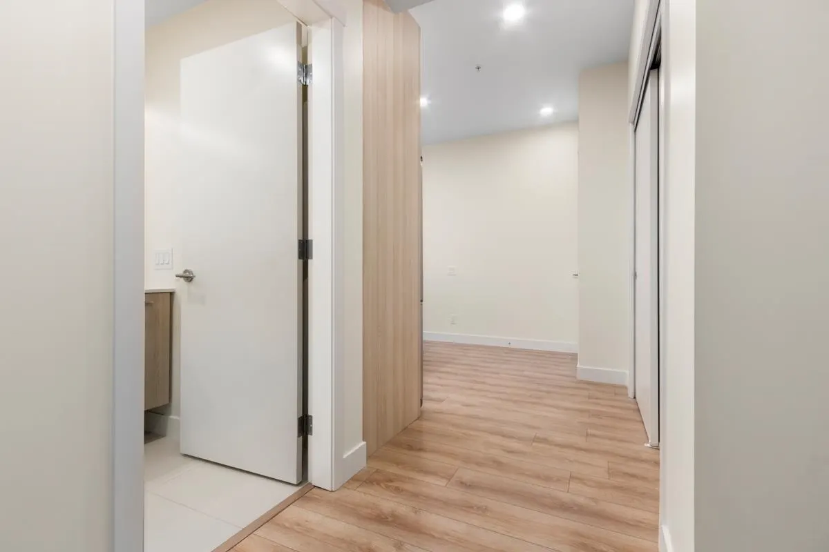 214 721 Anskar Court