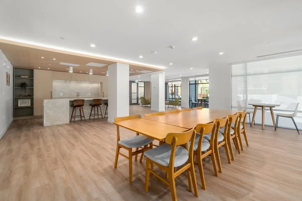 214 721 Anskar Court