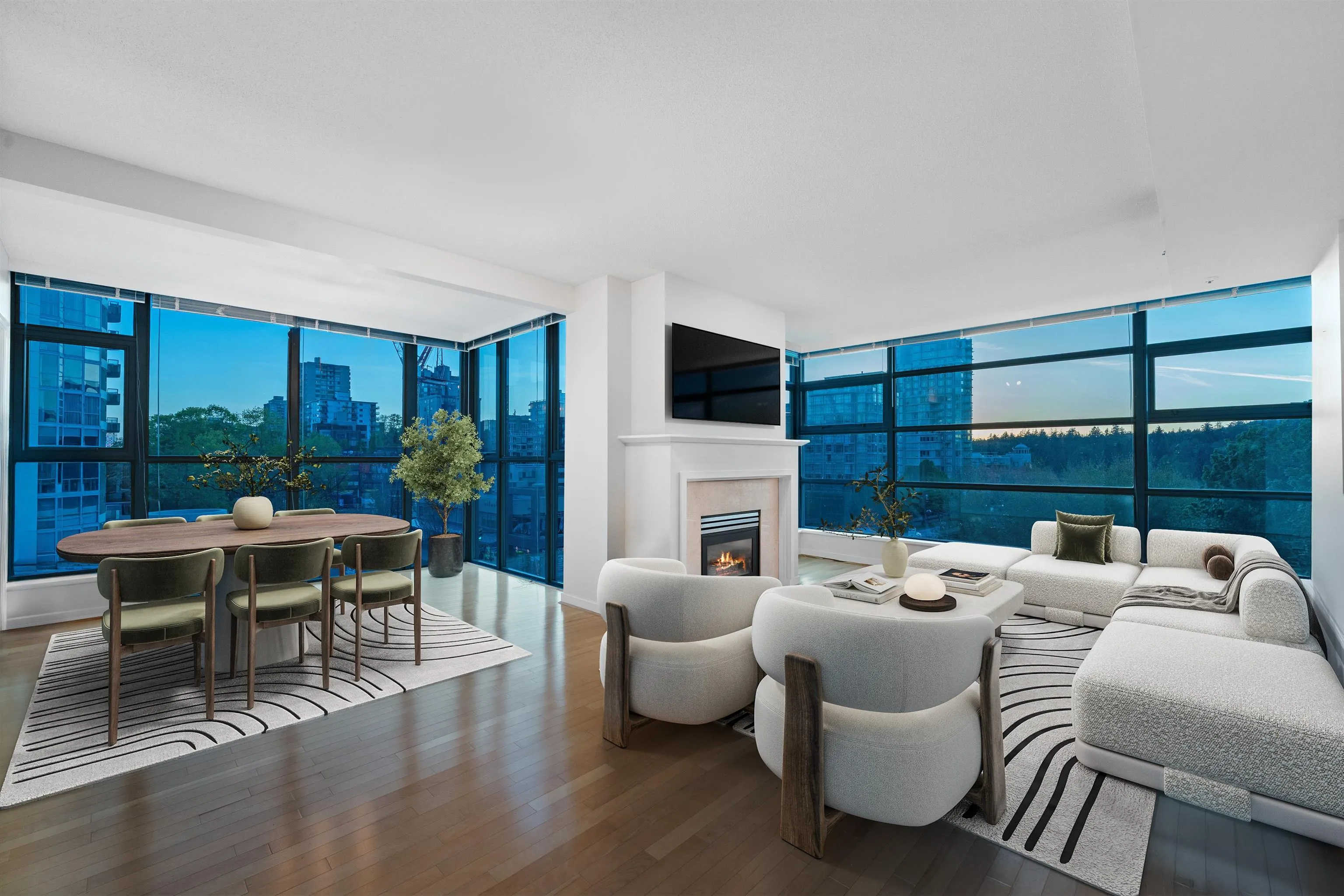 504 1790 Bayshore Drive