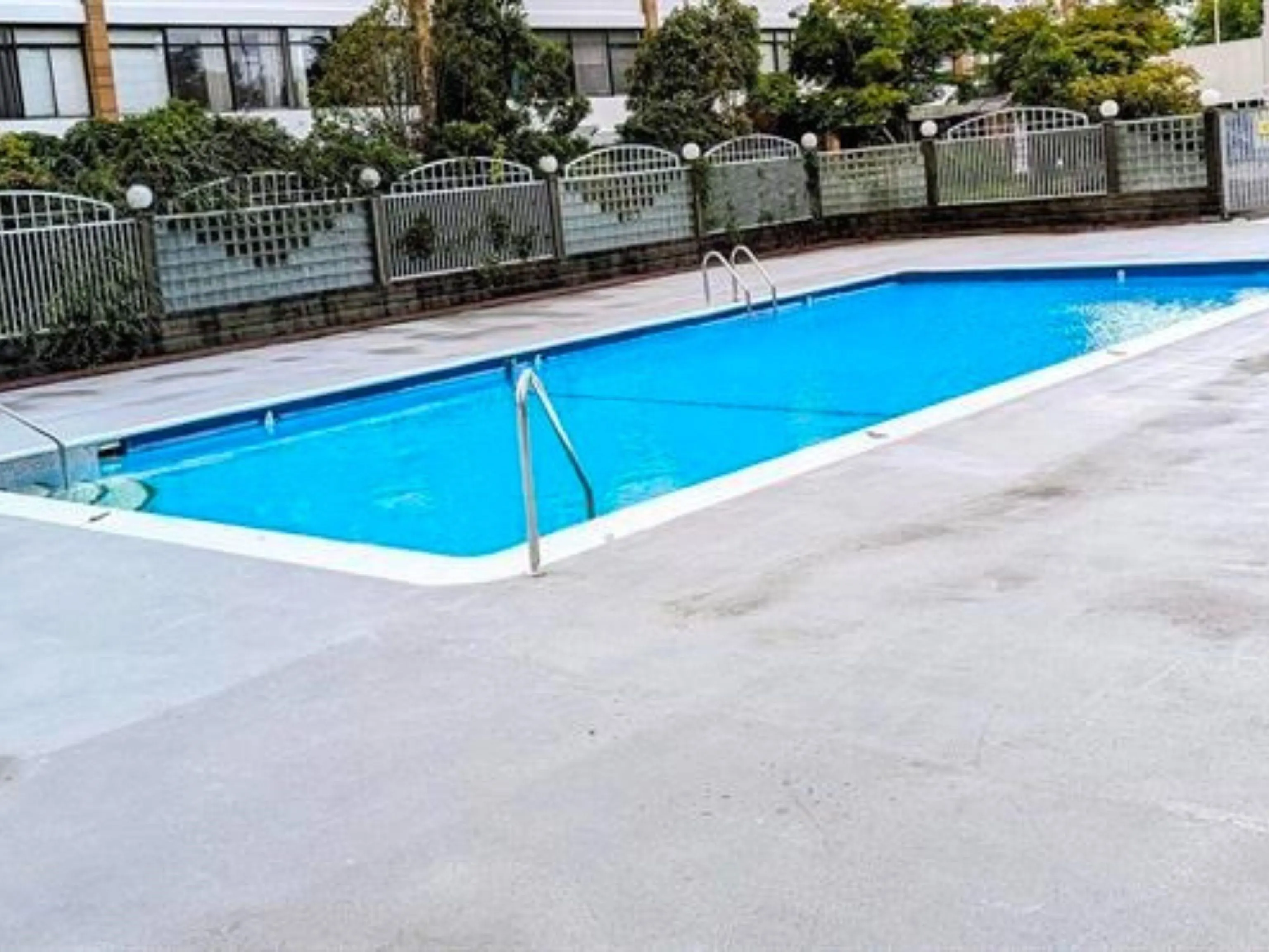 407 6611 Minoru Boulevard