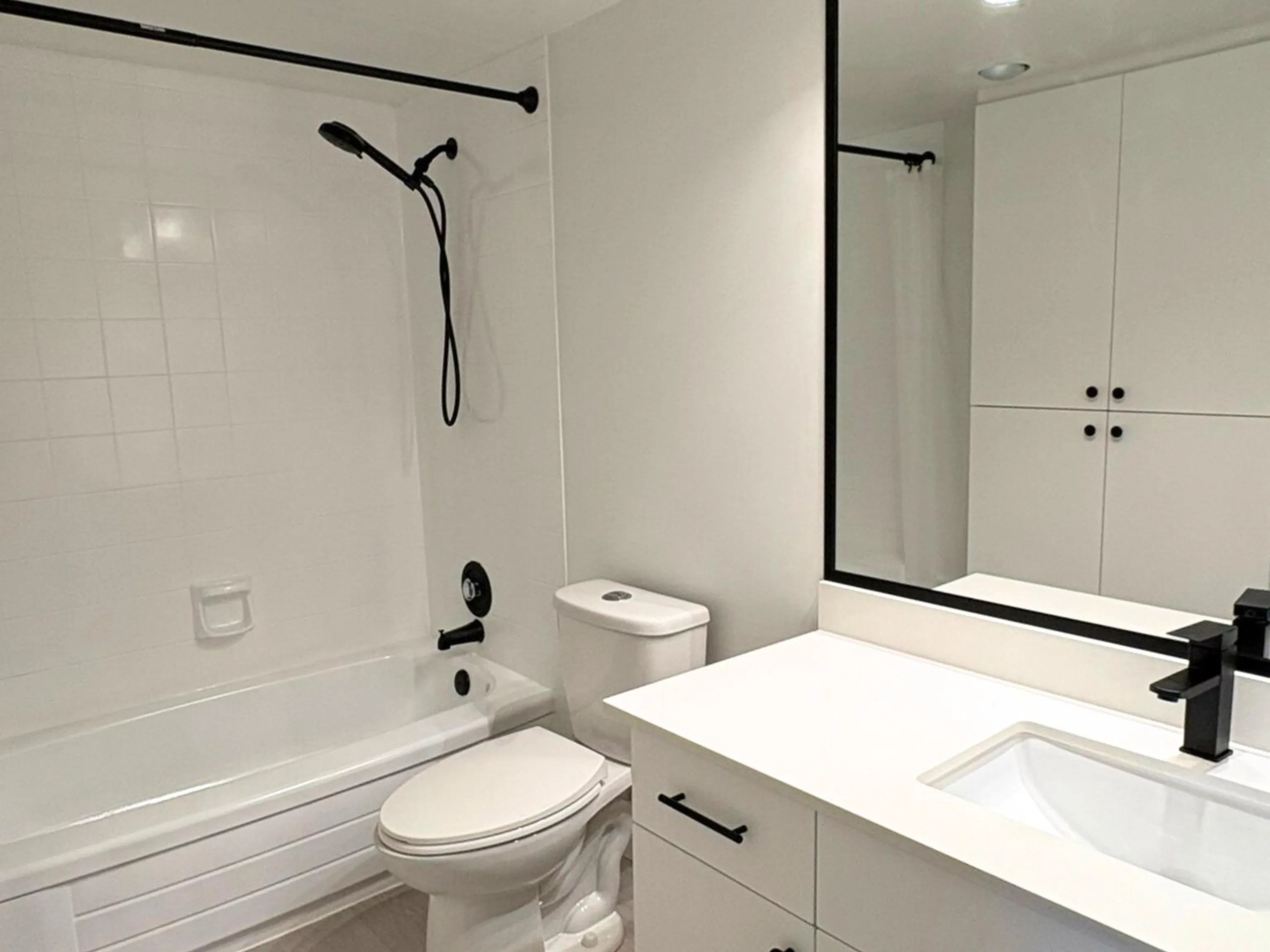 407 6611 Minoru Boulevard