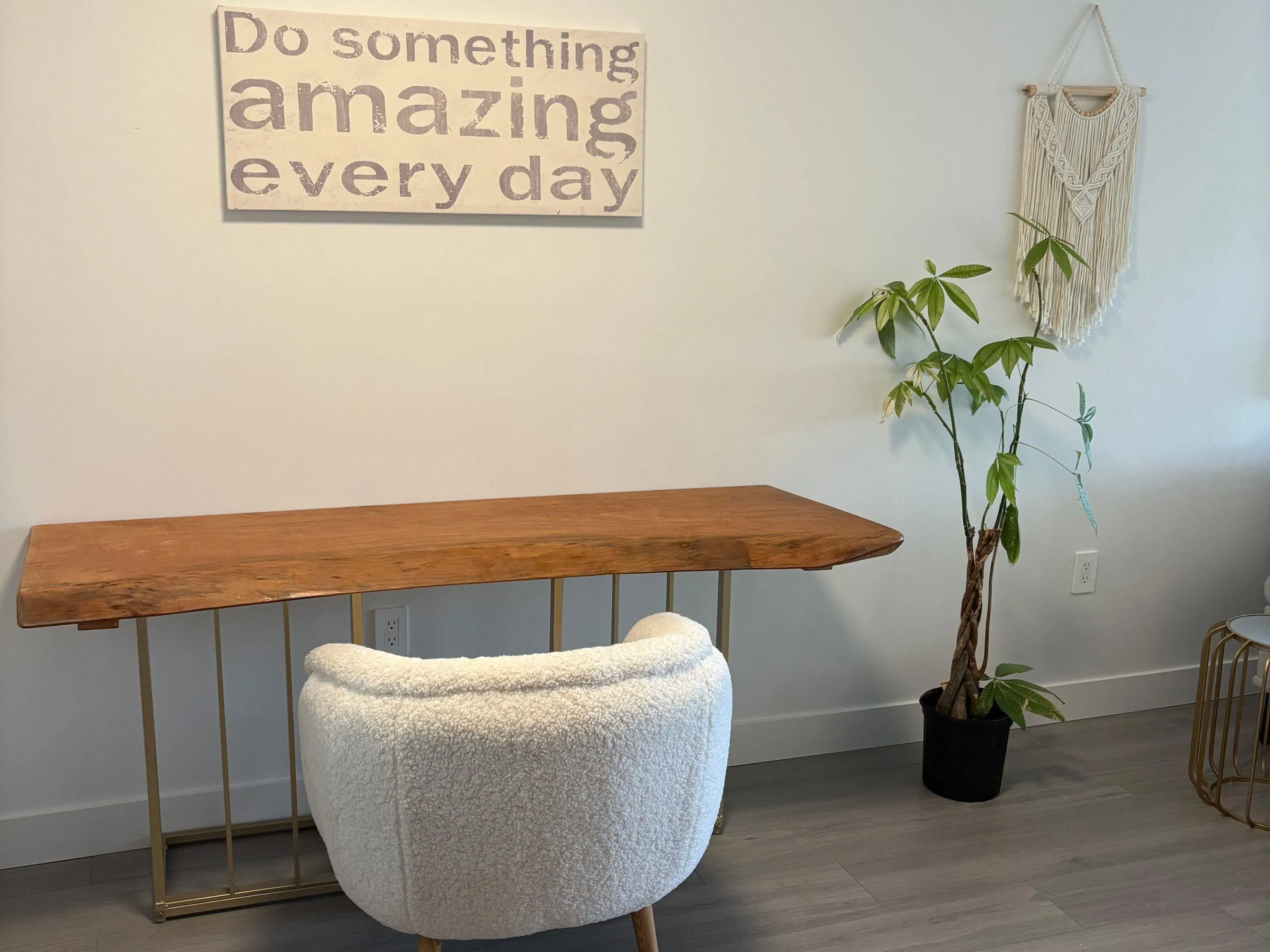 407 6611 Minoru Boulevard