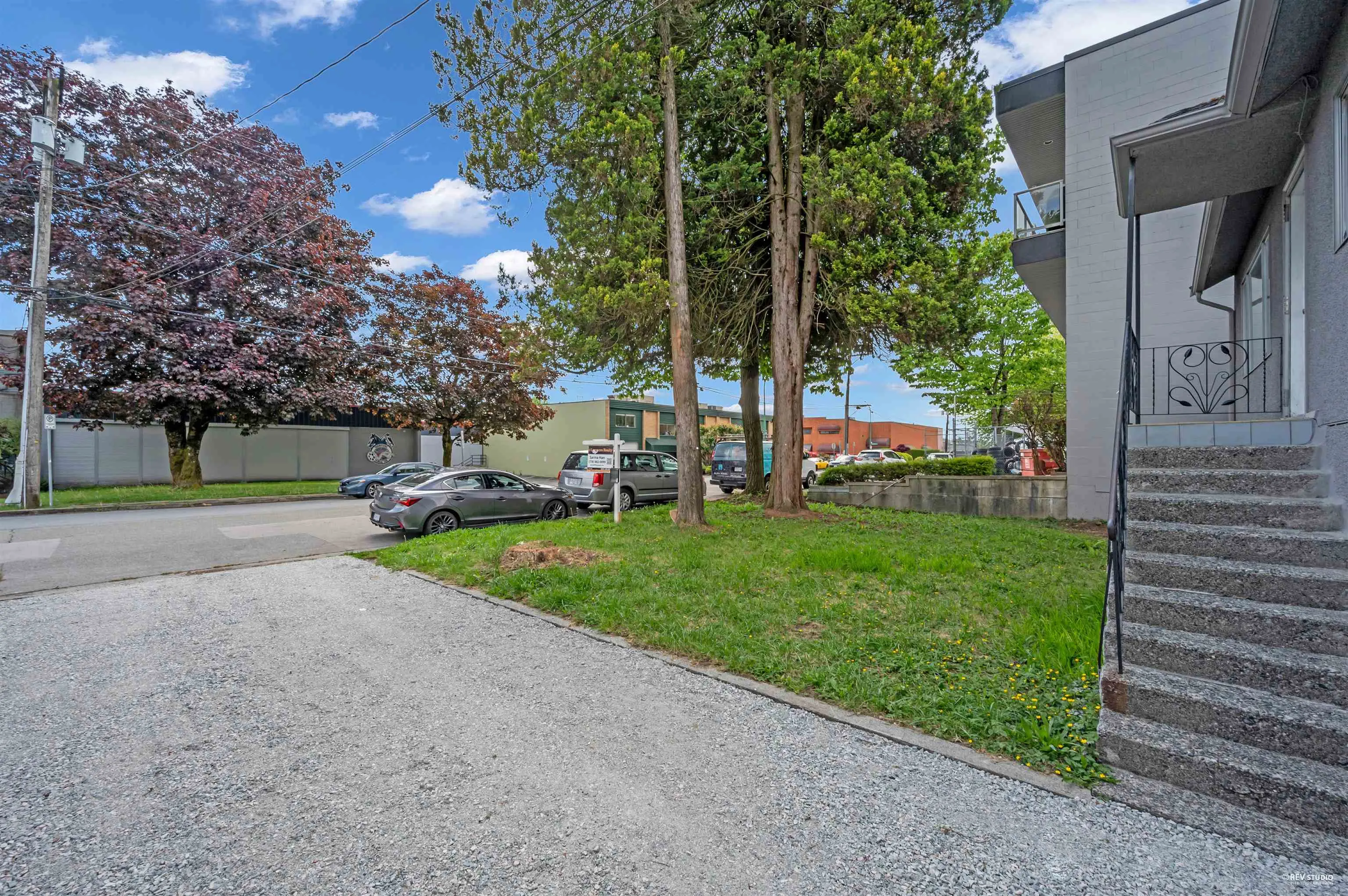 4021 Graveley Street