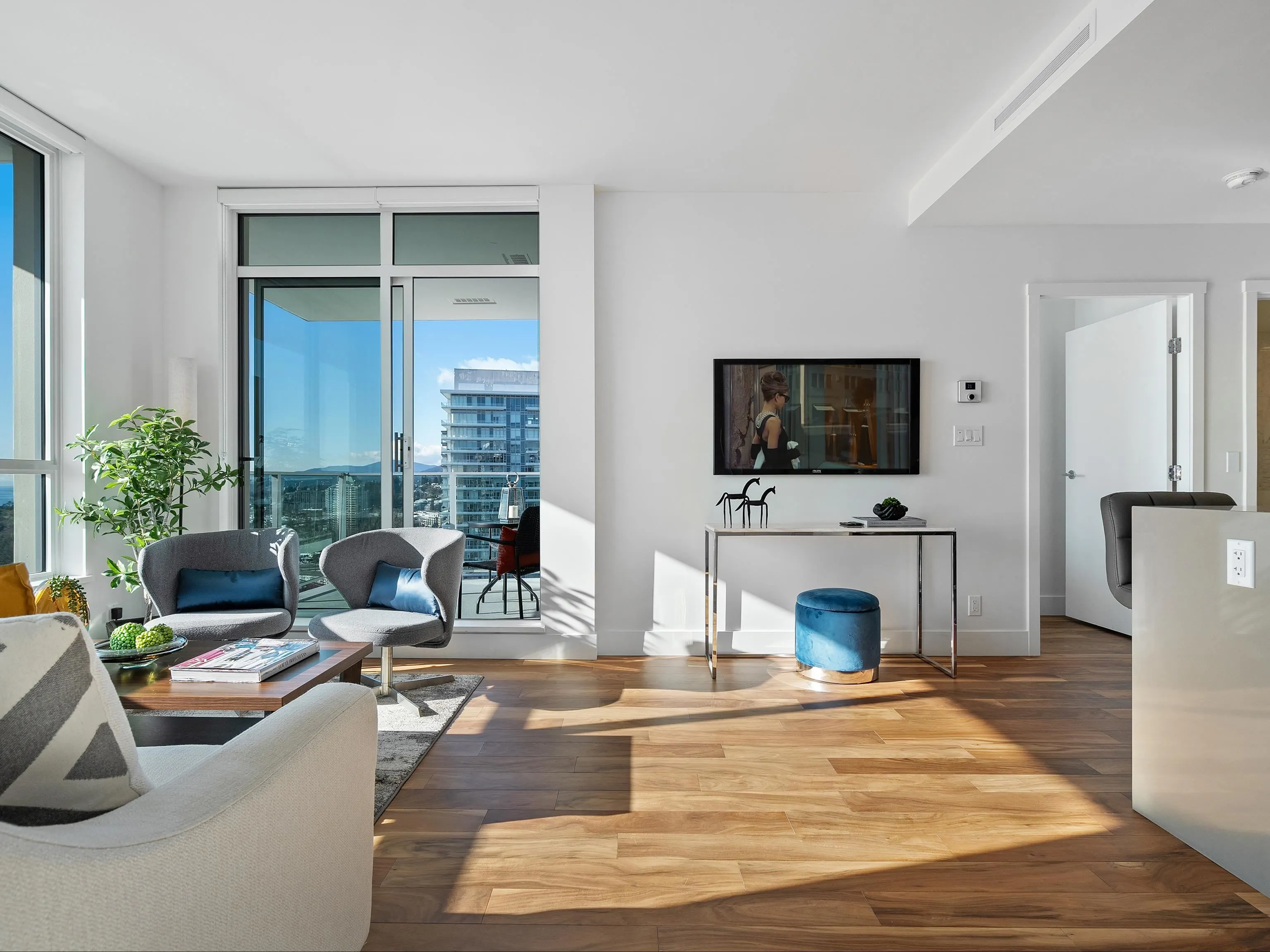 2004 1632 Lions Gate Lane