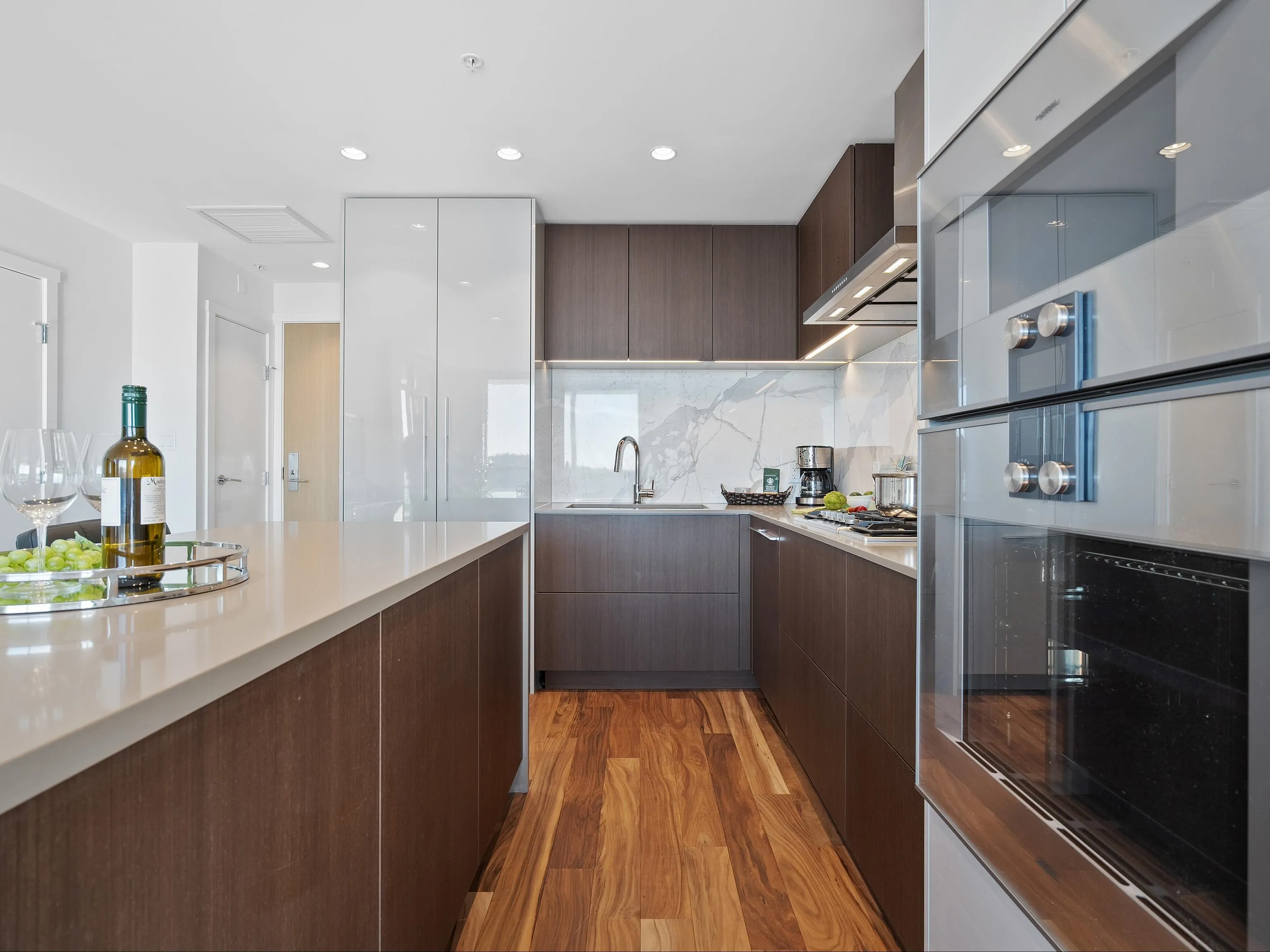 2004 1632 Lions Gate Lane