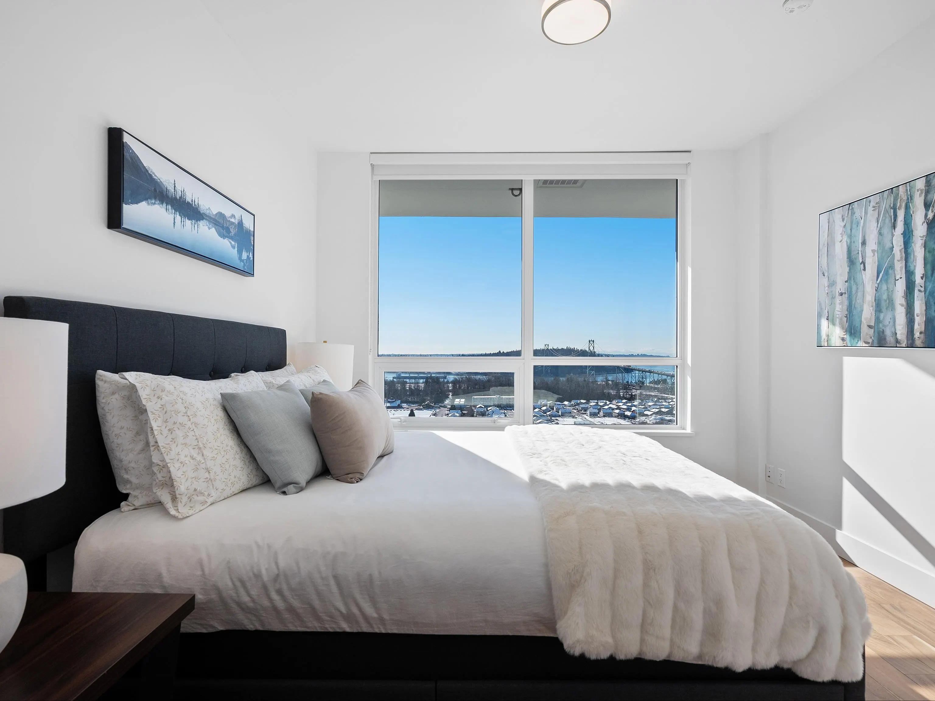 2004 1632 Lions Gate Lane