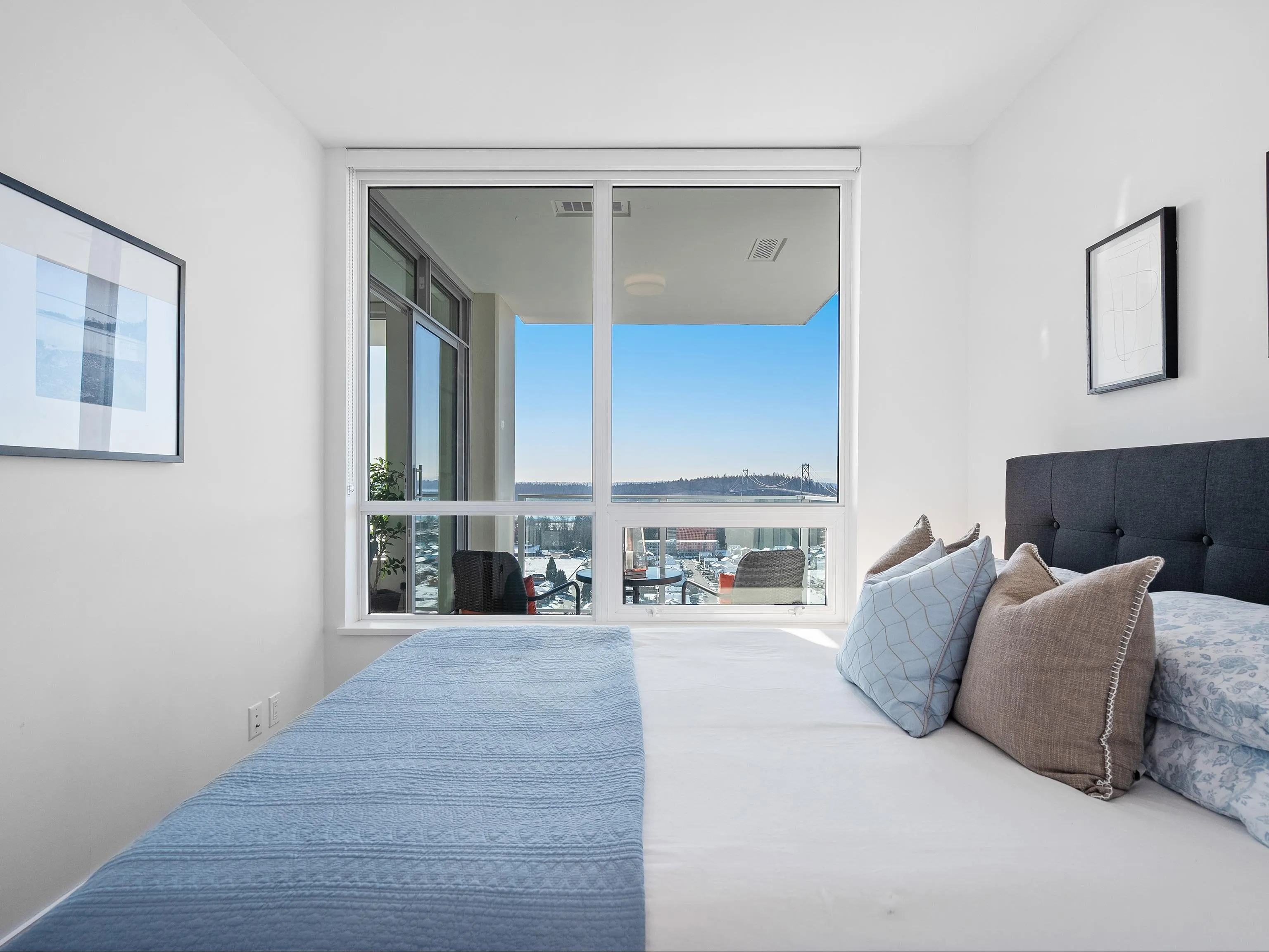 2004 1632 Lions Gate Lane