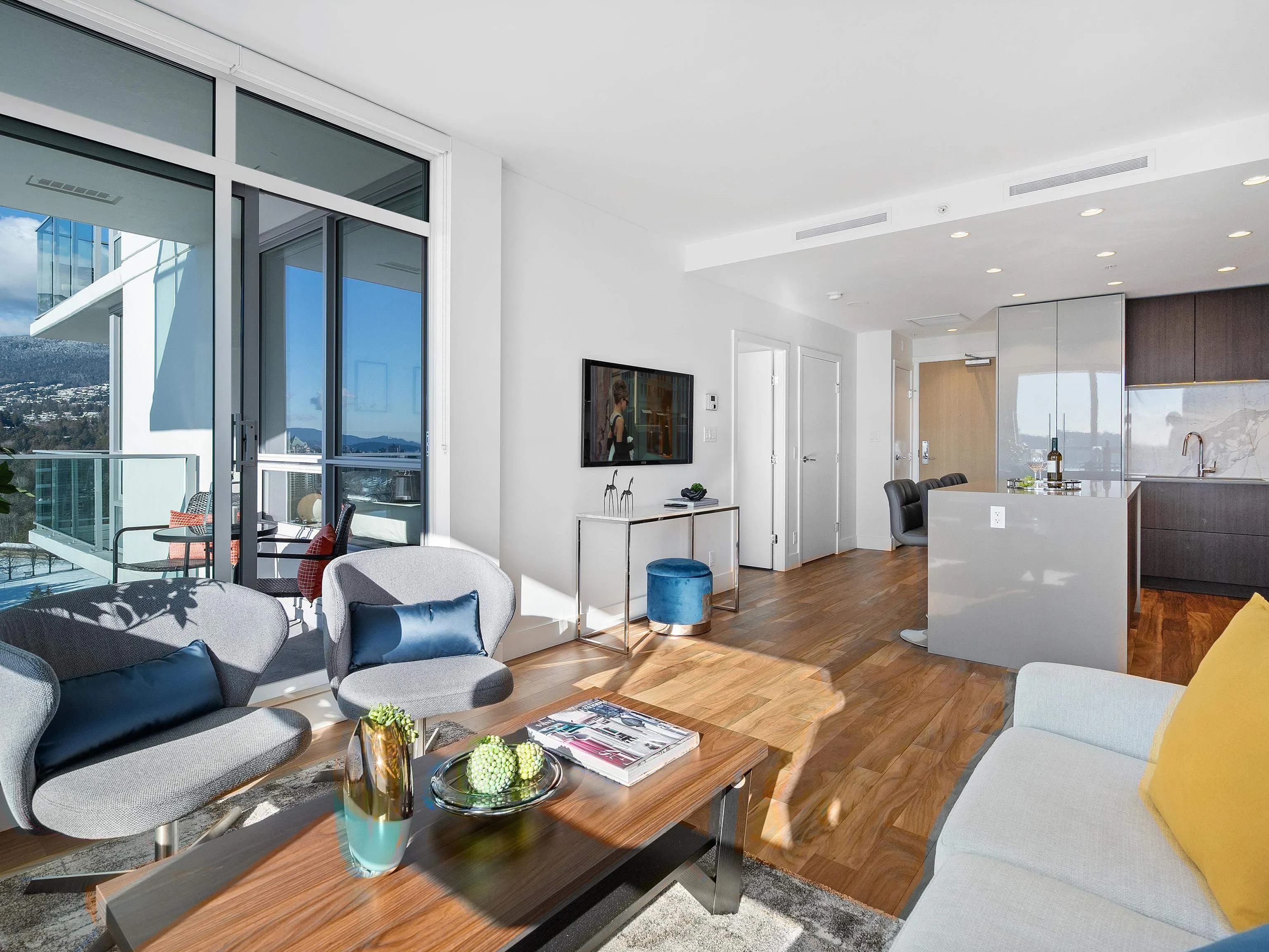 2004 1632 Lions Gate Lane