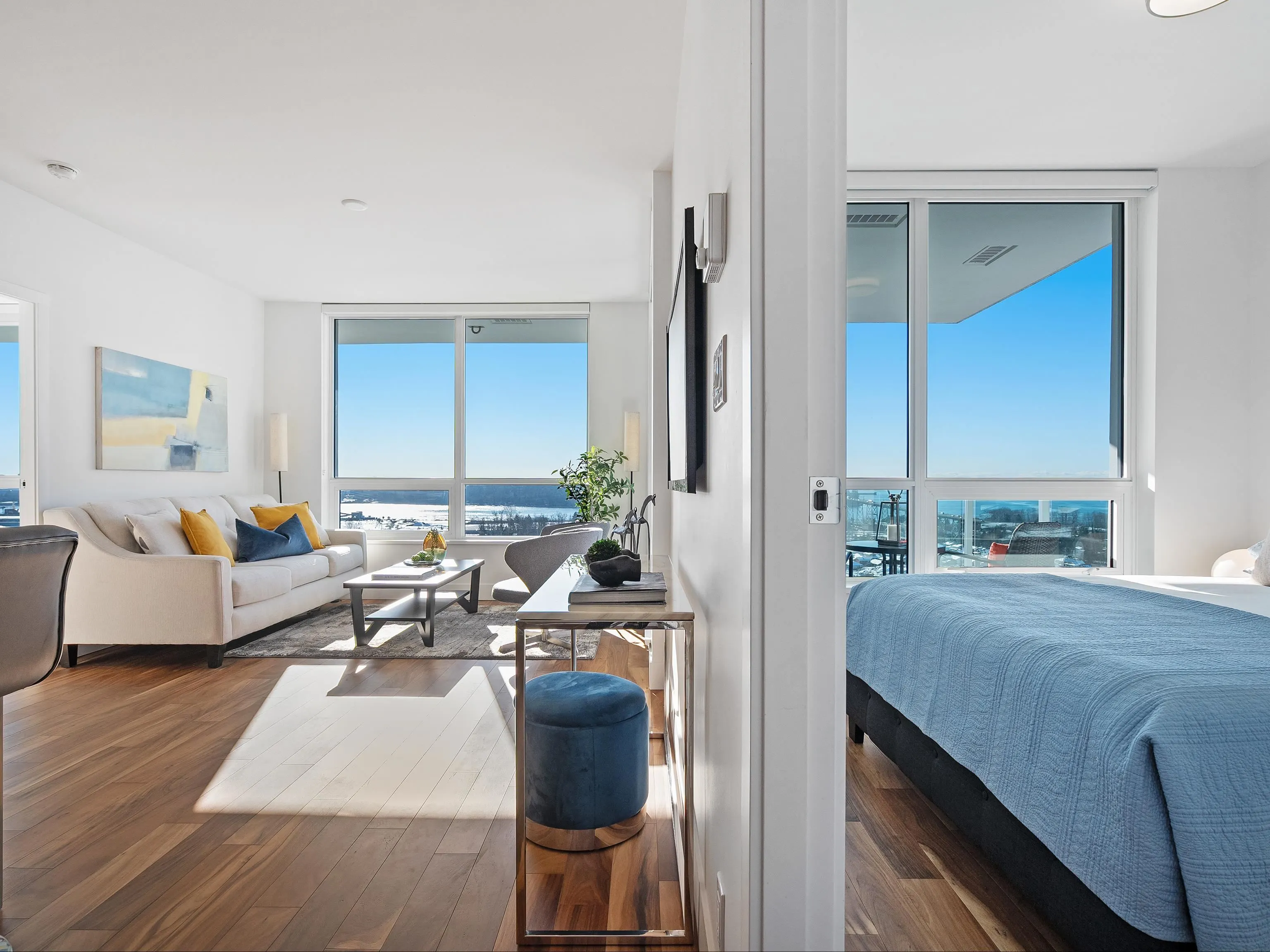 2004 1632 Lions Gate Lane