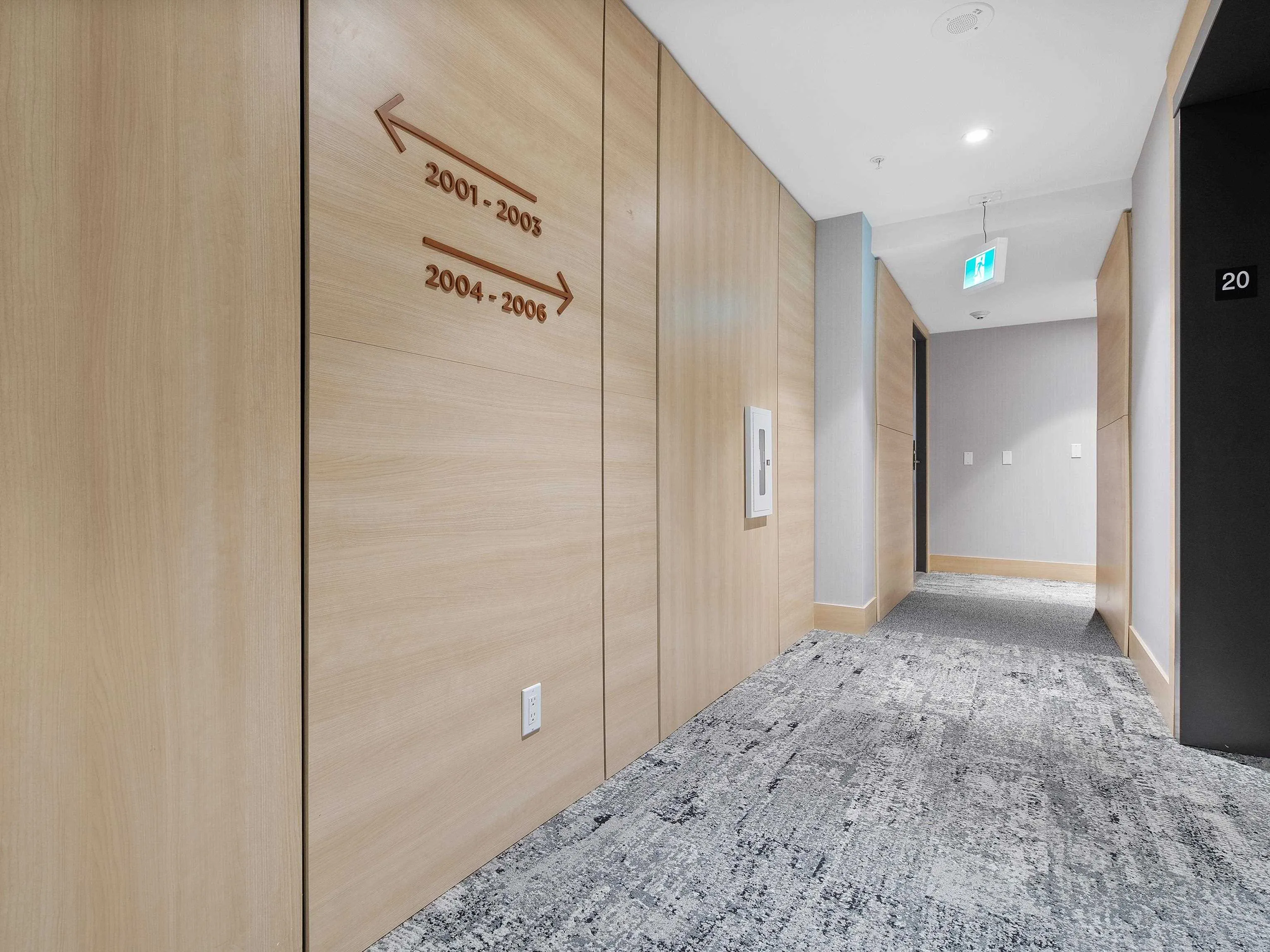 2004 1632 Lions Gate Lane