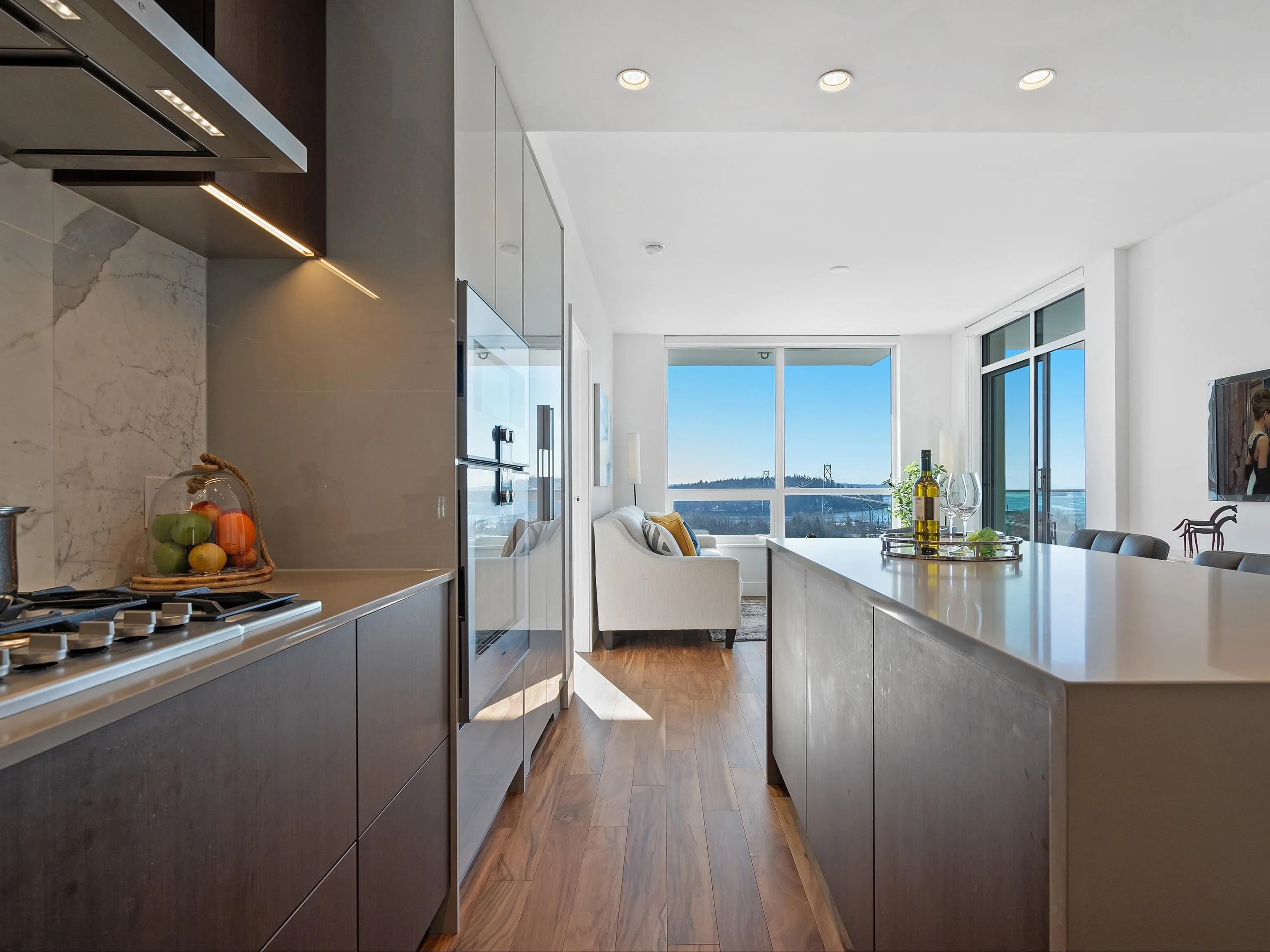 2004 1632 Lions Gate Lane