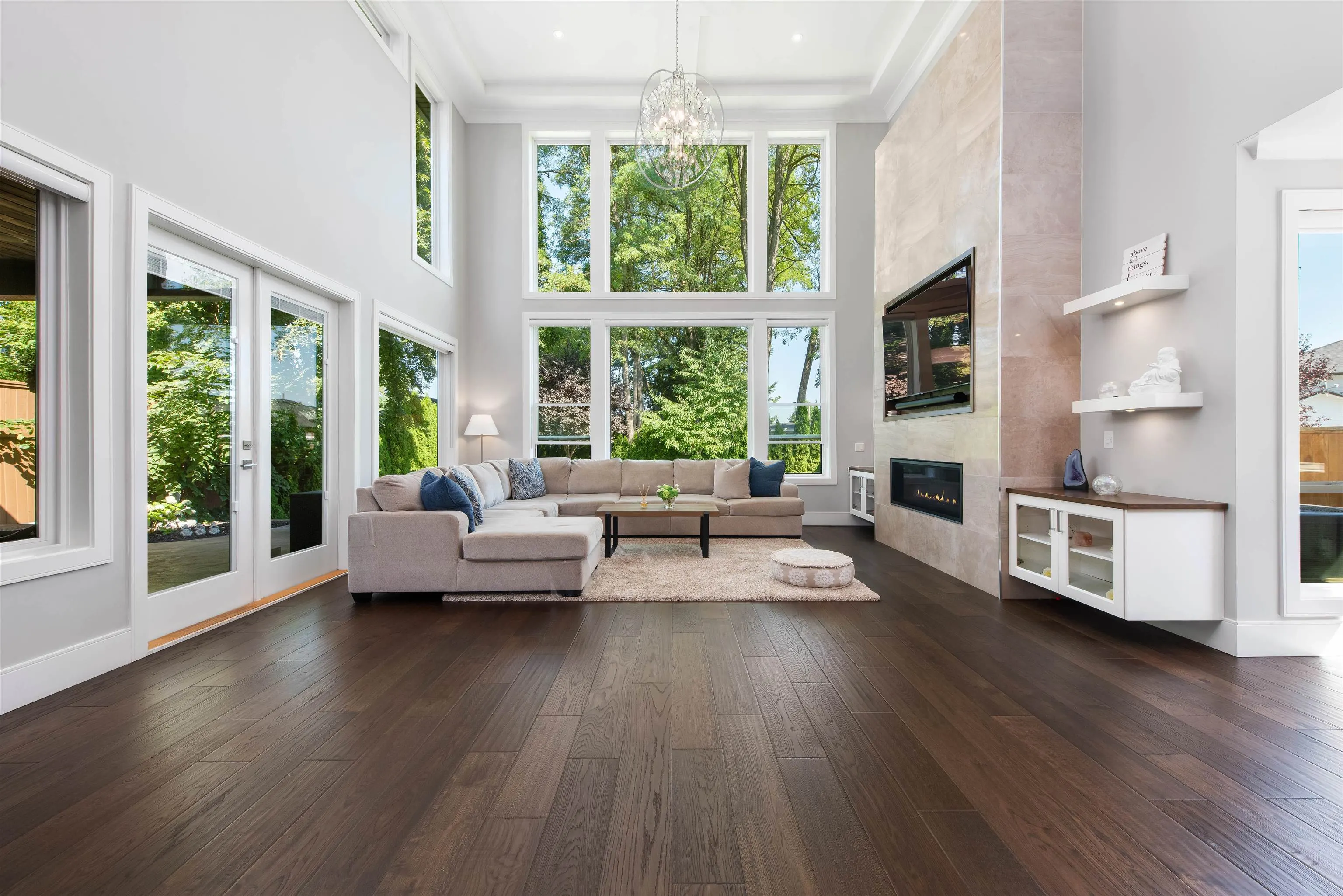 20025 Grade Crescent