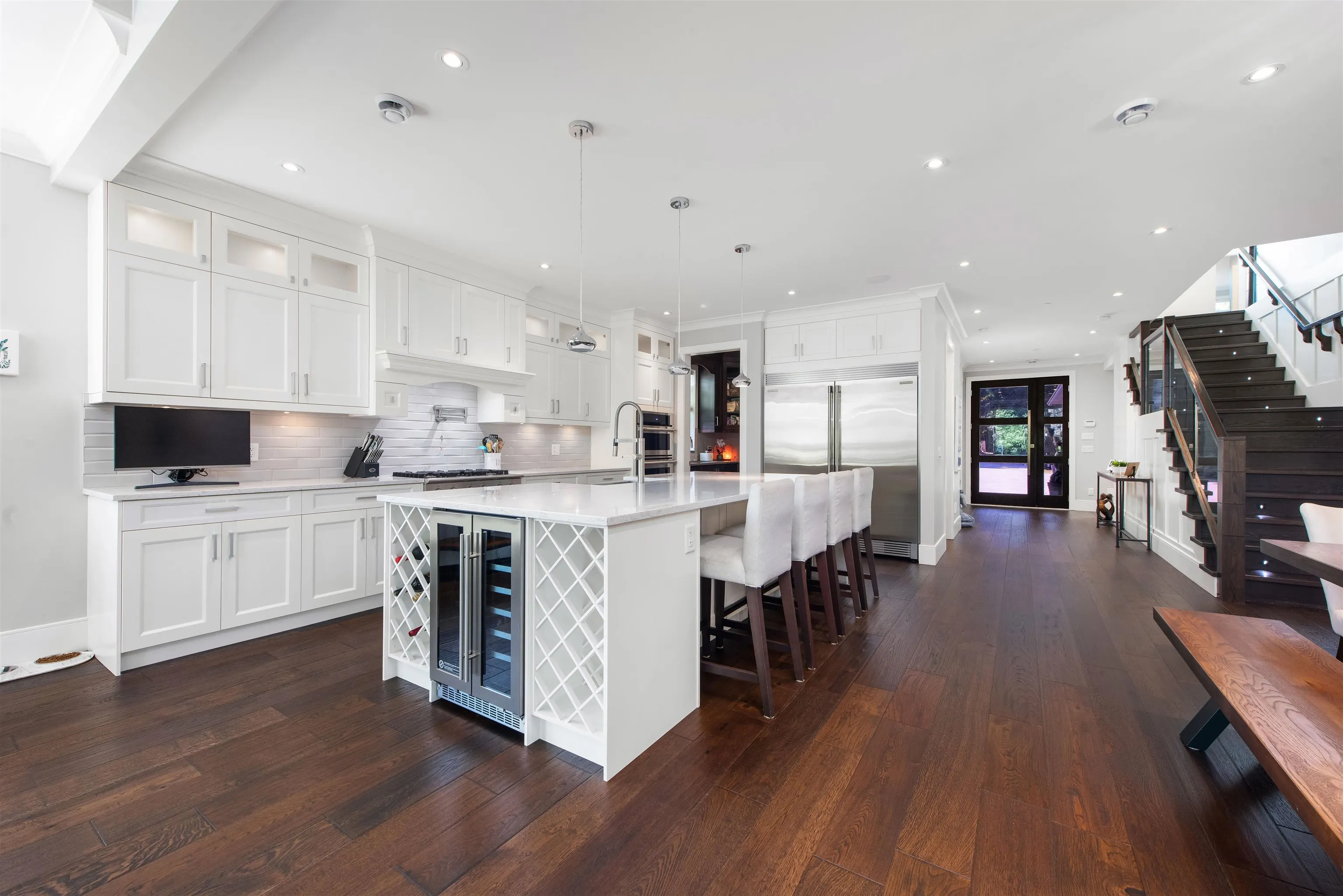 20025 Grade Crescent