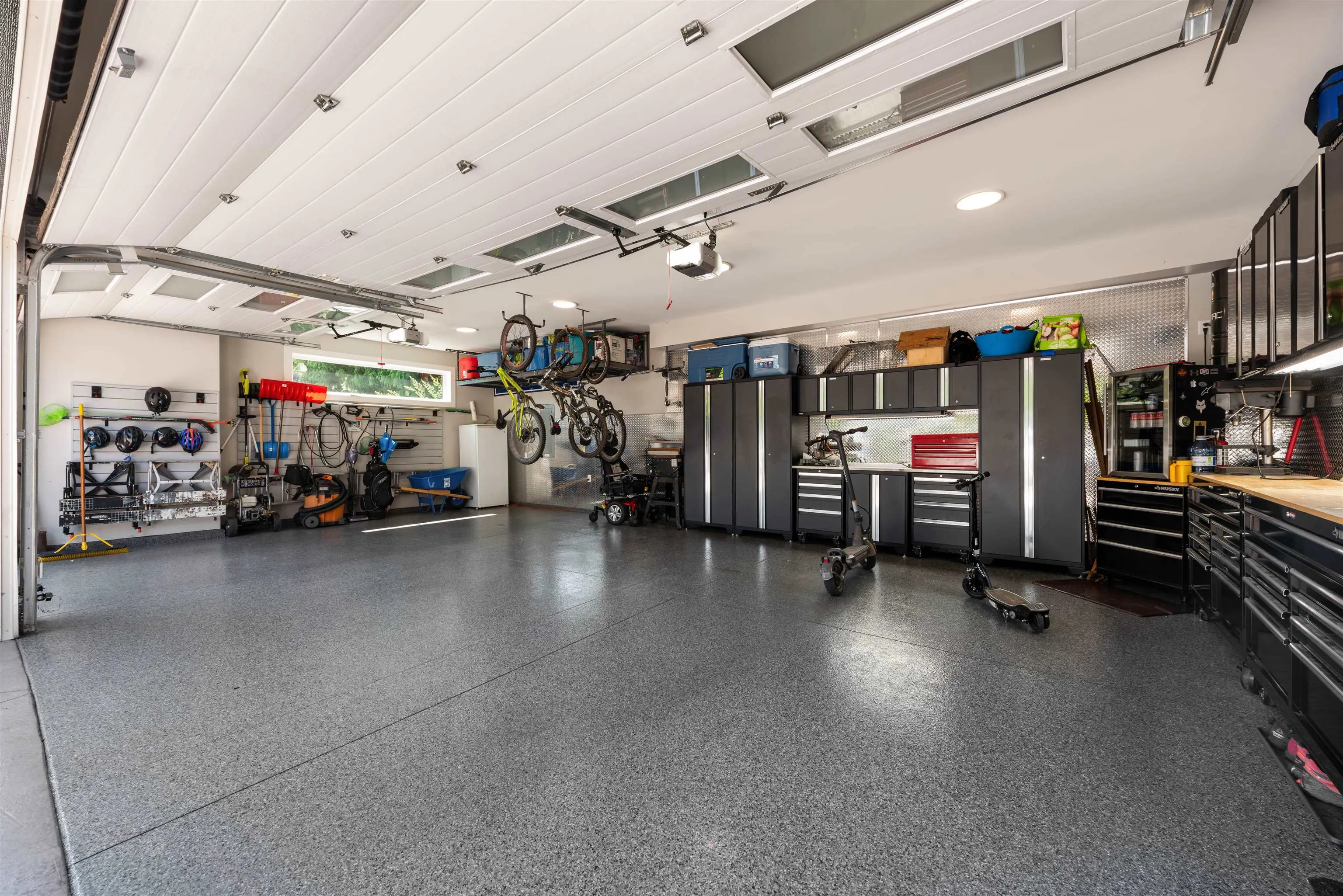 20025 Grade Crescent