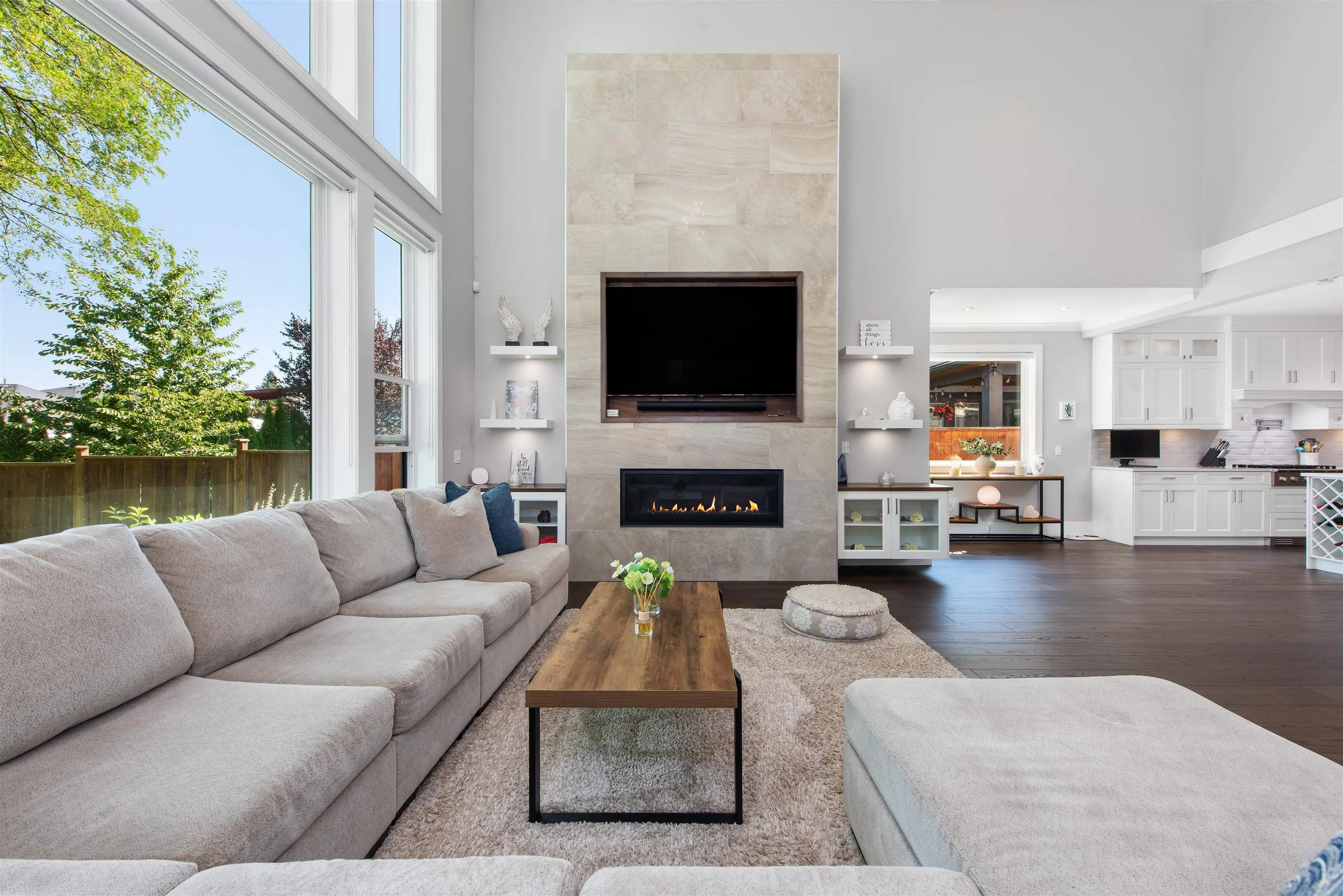 20025 Grade Crescent