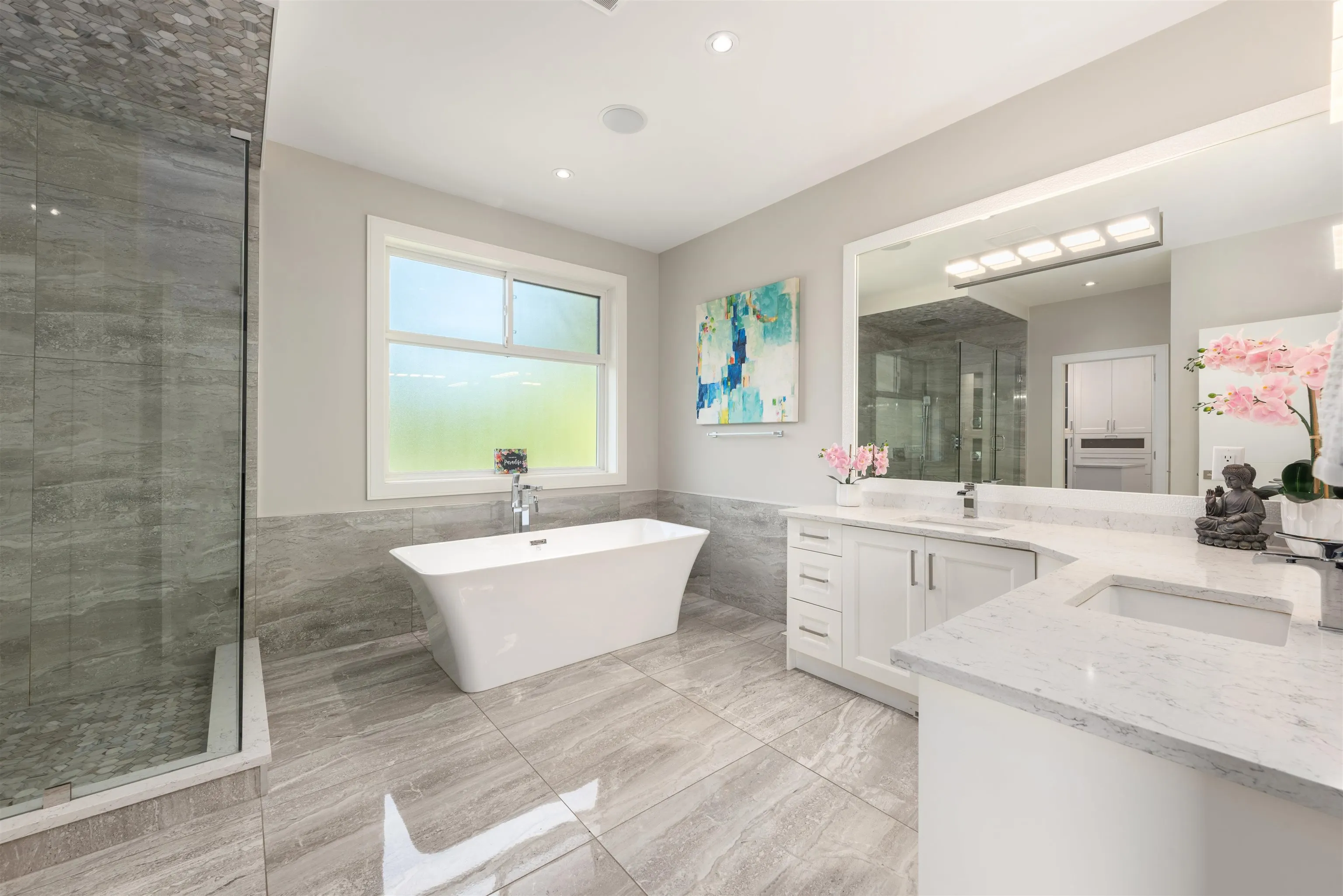 20025 Grade Crescent