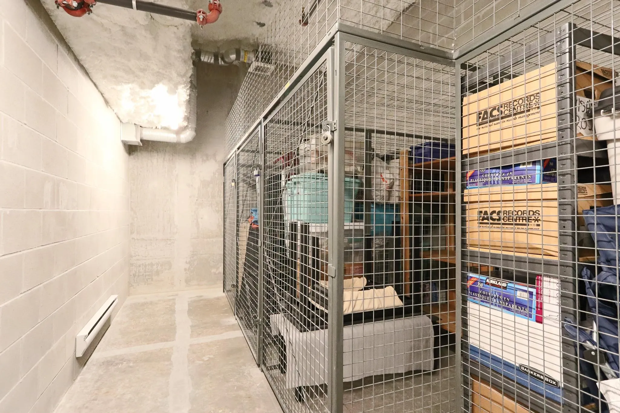 2001 1182 Westwood Street