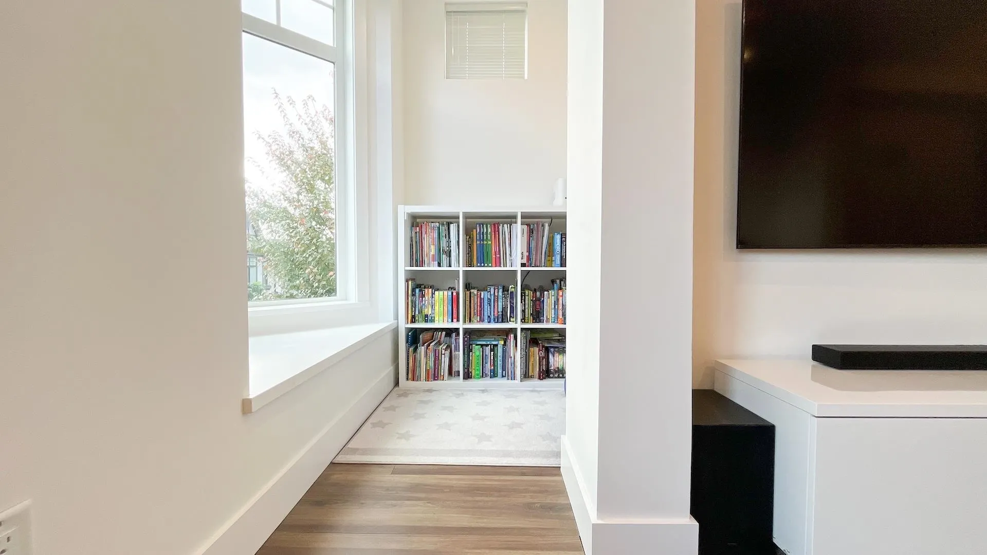 33 3552 Victoria Drive