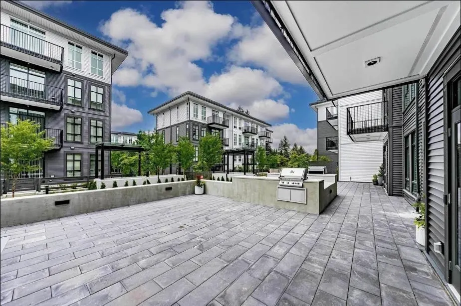 112 13929 105 Boulevard