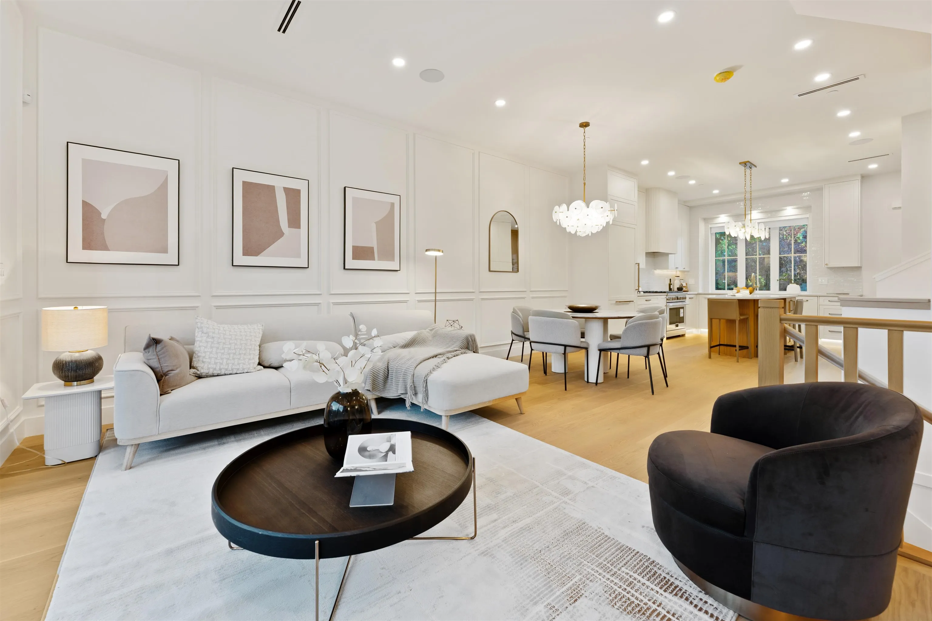 1 1765 Graveley Street