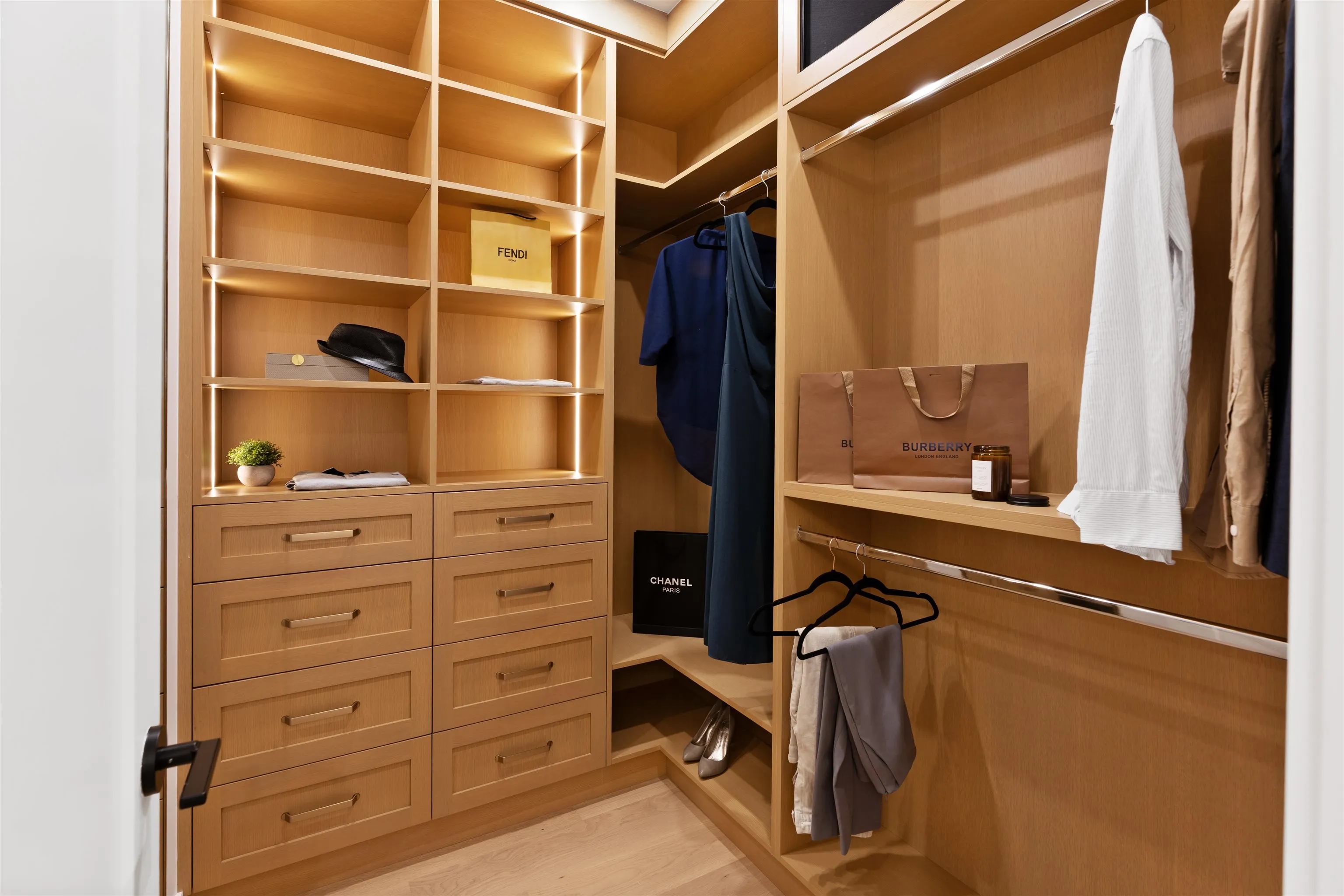 1 1765 Graveley Street