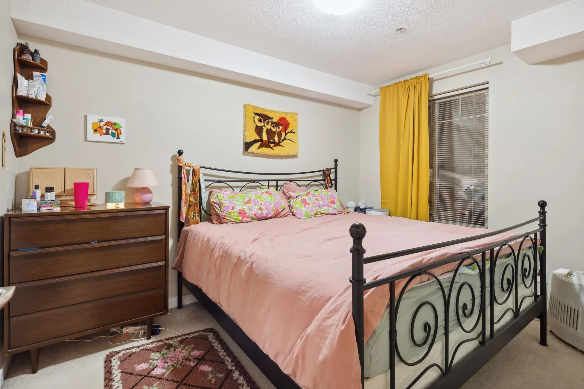 3219 240 Sherbrooke Street