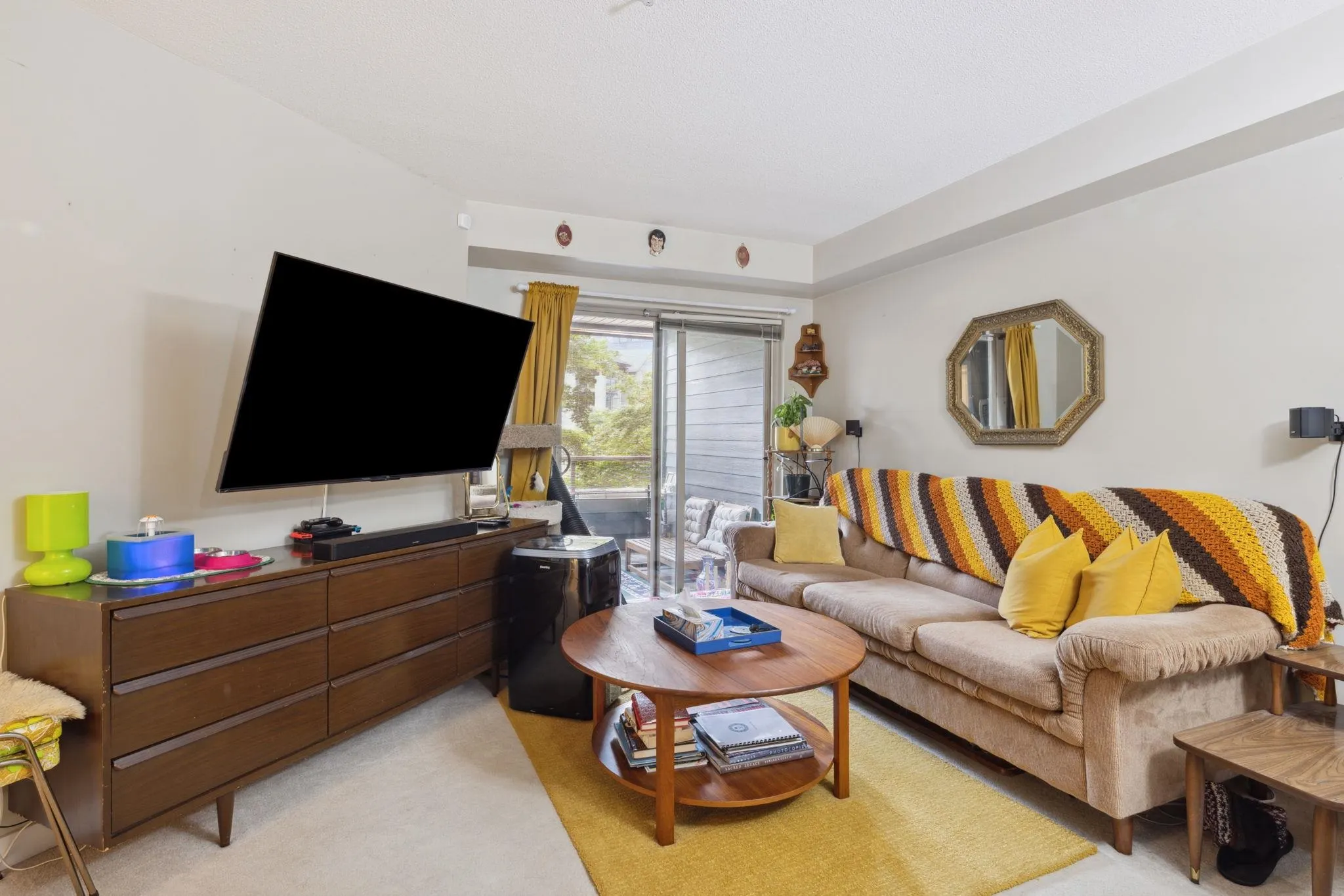 3219 240 Sherbrooke Street