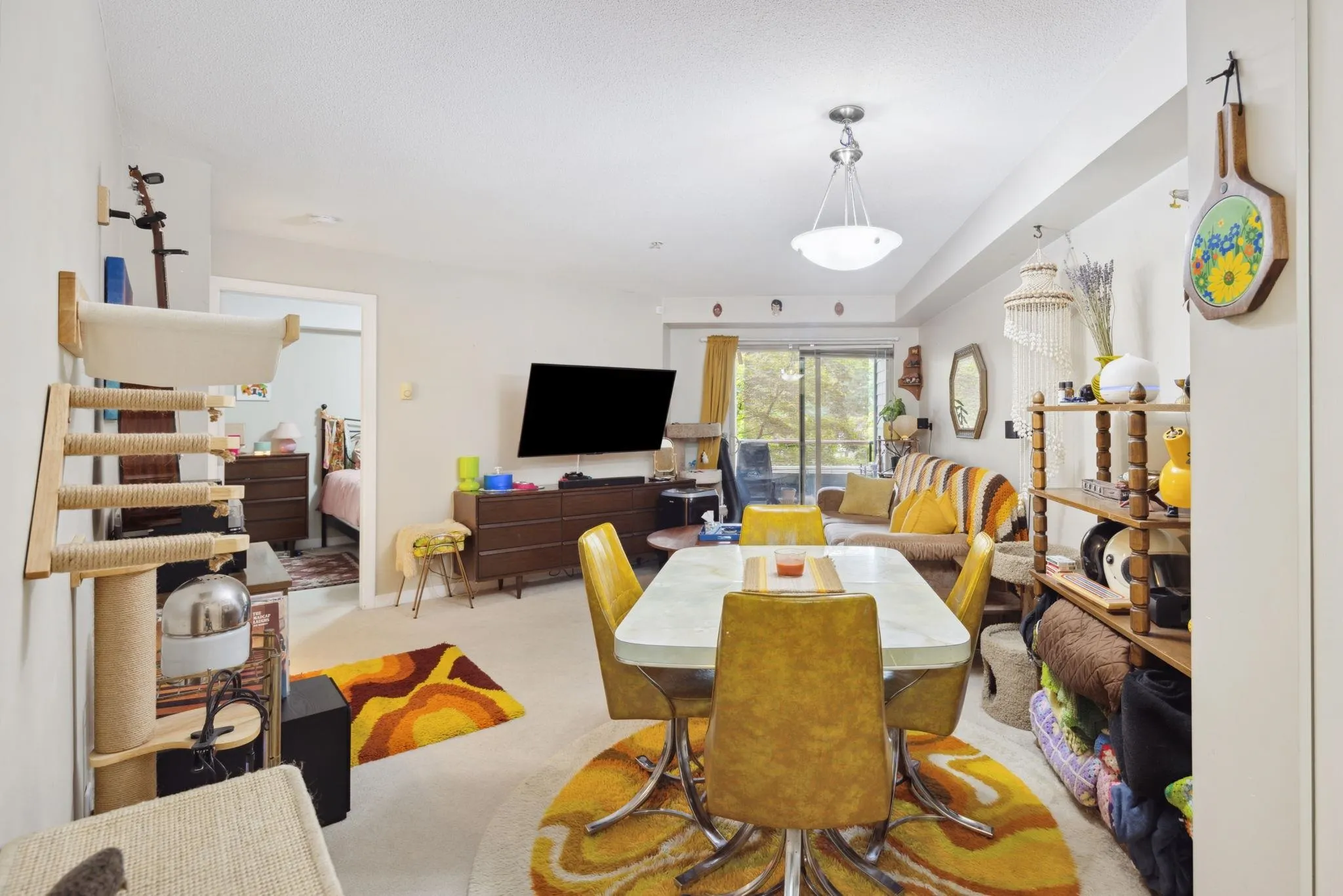 3219 240 Sherbrooke Street