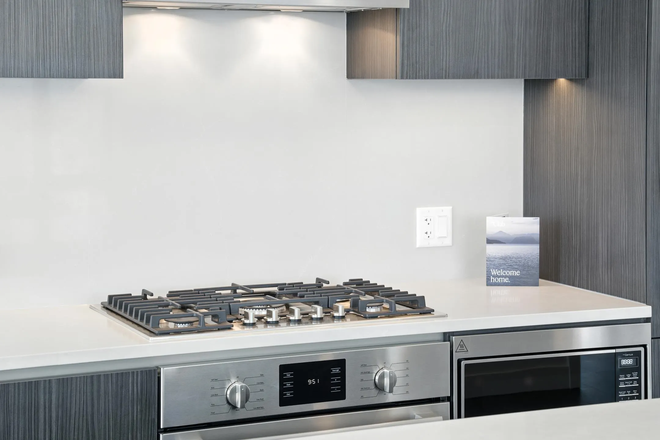 3104 5987 Wilson Avenue